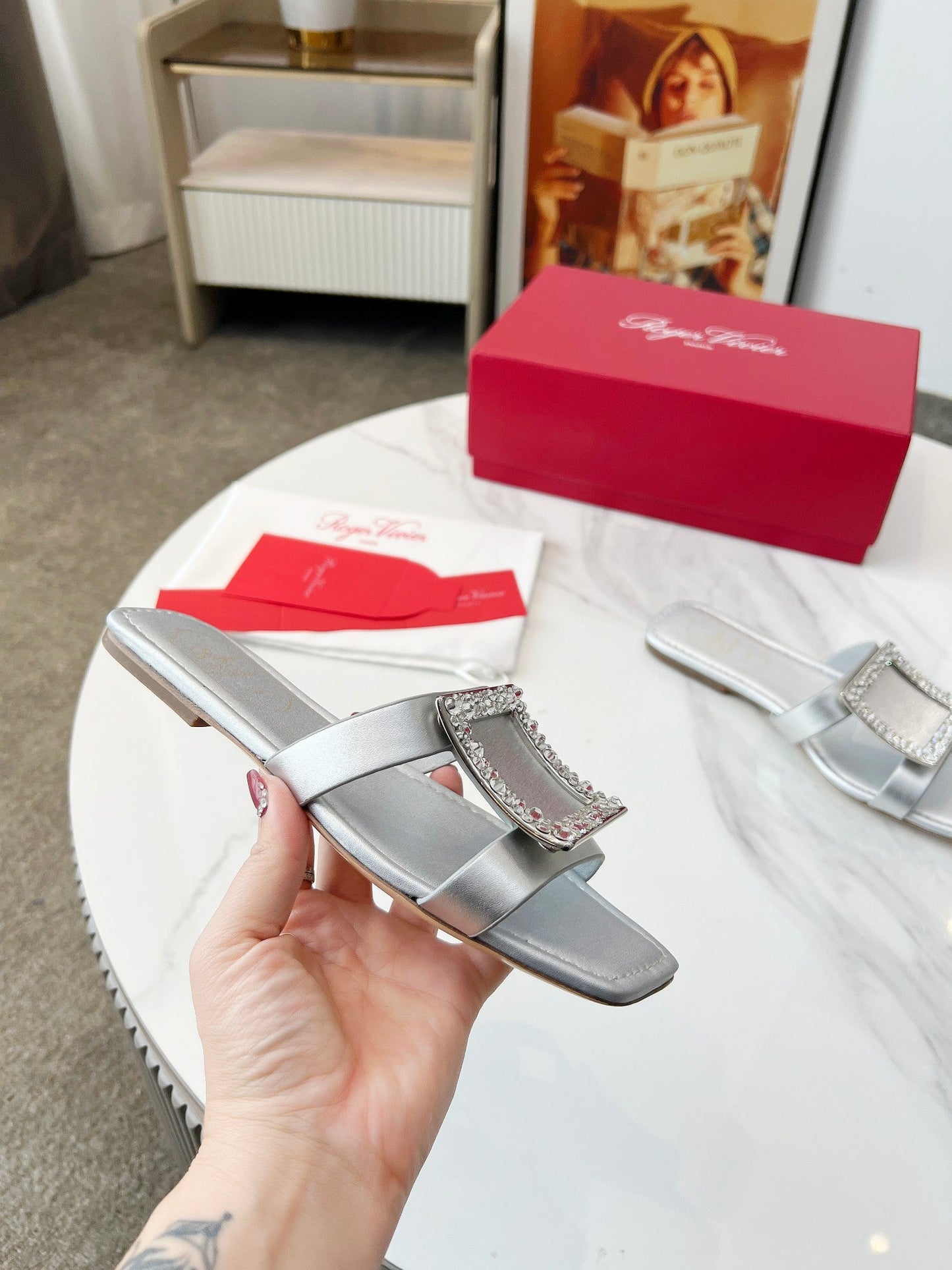 VIV' BY THE SEA MULES IN SILVER CALFSKIN CRYSTAL BUCKLE - 34