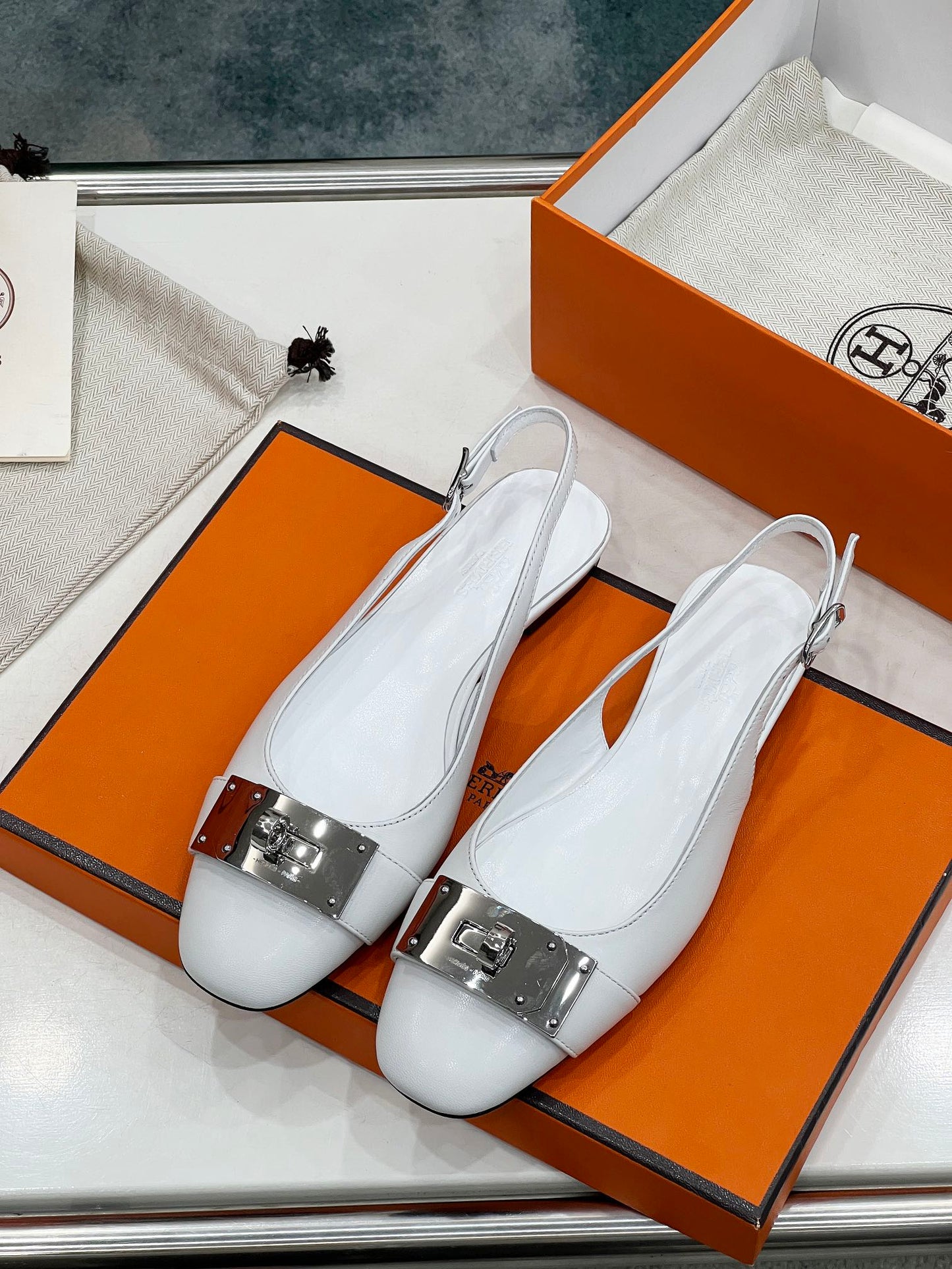 INNOCENTE SLINGBACK WHITE CALFSKIN - 35