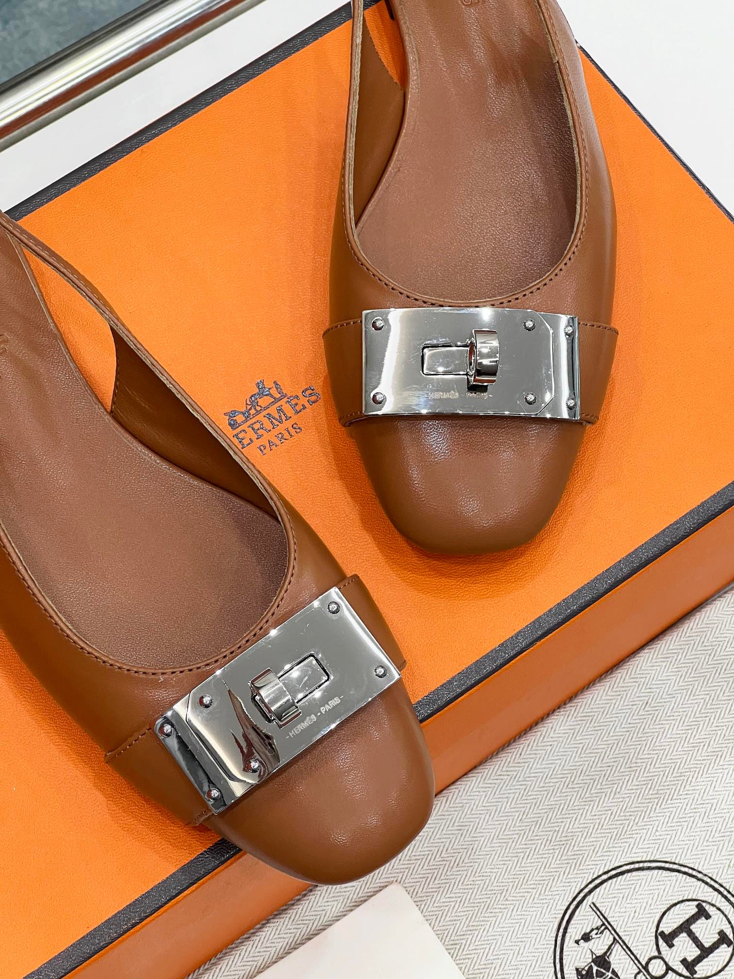 INNOCENTE SLINGBACK CARAMEL CALFSKIN - 35