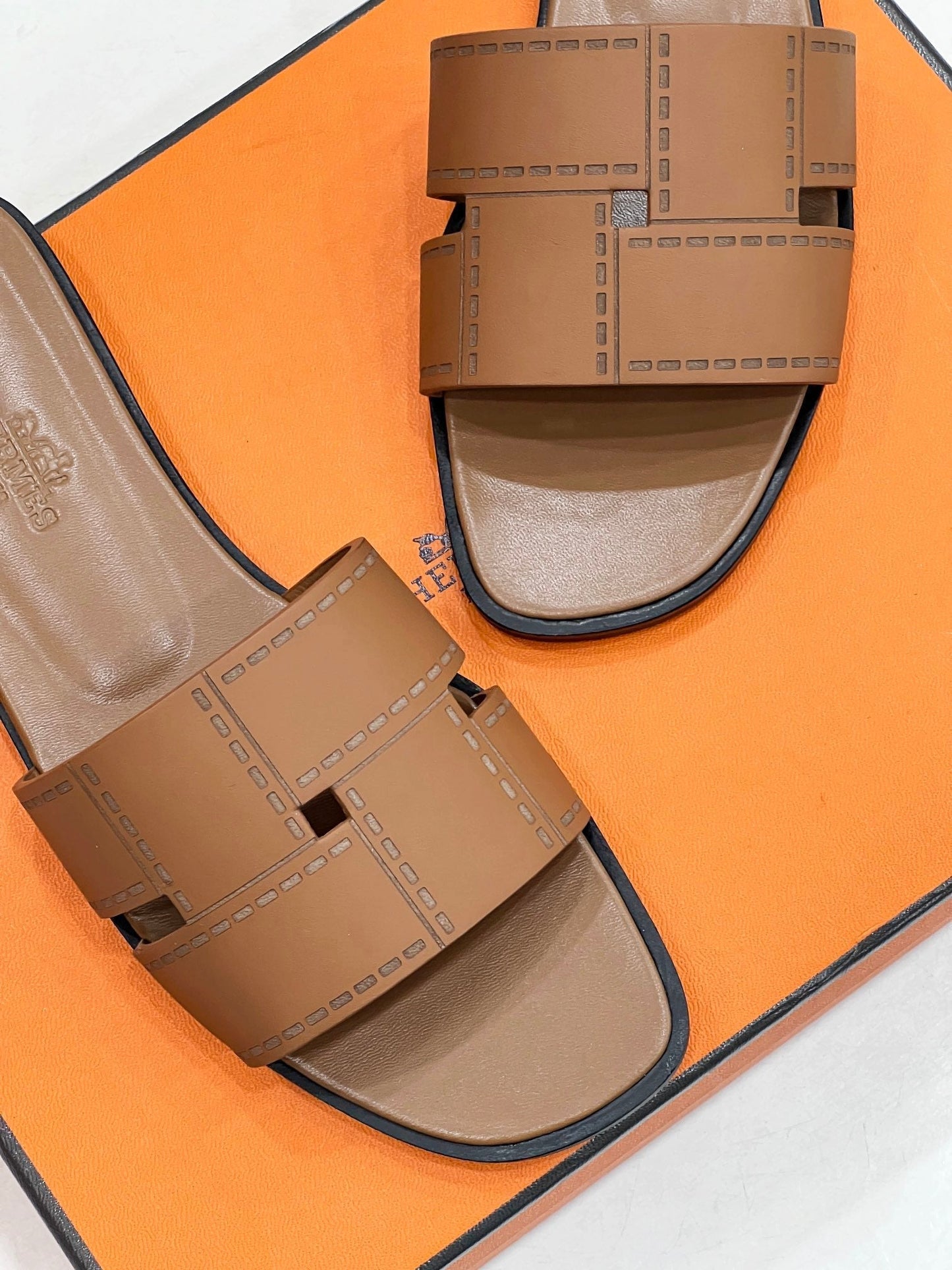 IDIOMA SANDAL IN BRONZE BROWN CALFSKIN - 34