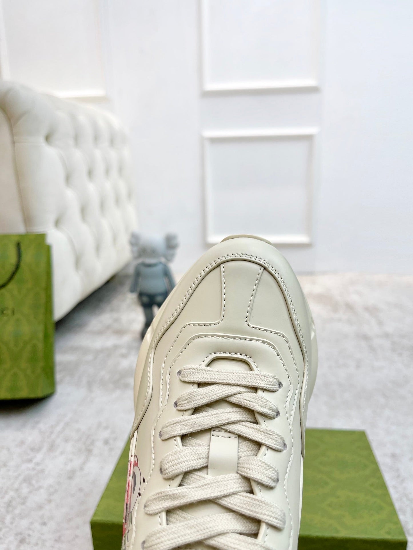 GG RHYTON TRAINER WHITE LAMBSKIN WITH HEART MOTIF - 35