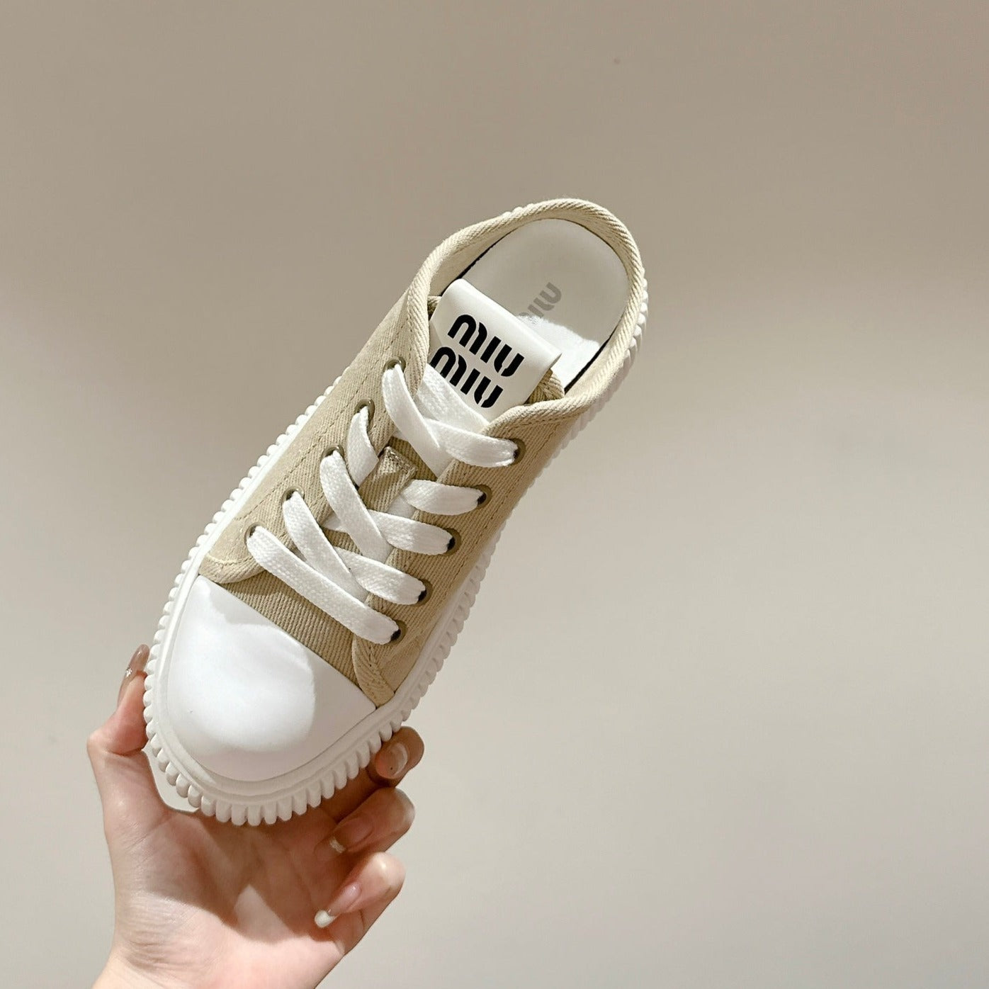 Sneakers Mules Bright Cream Color Canvas - 35