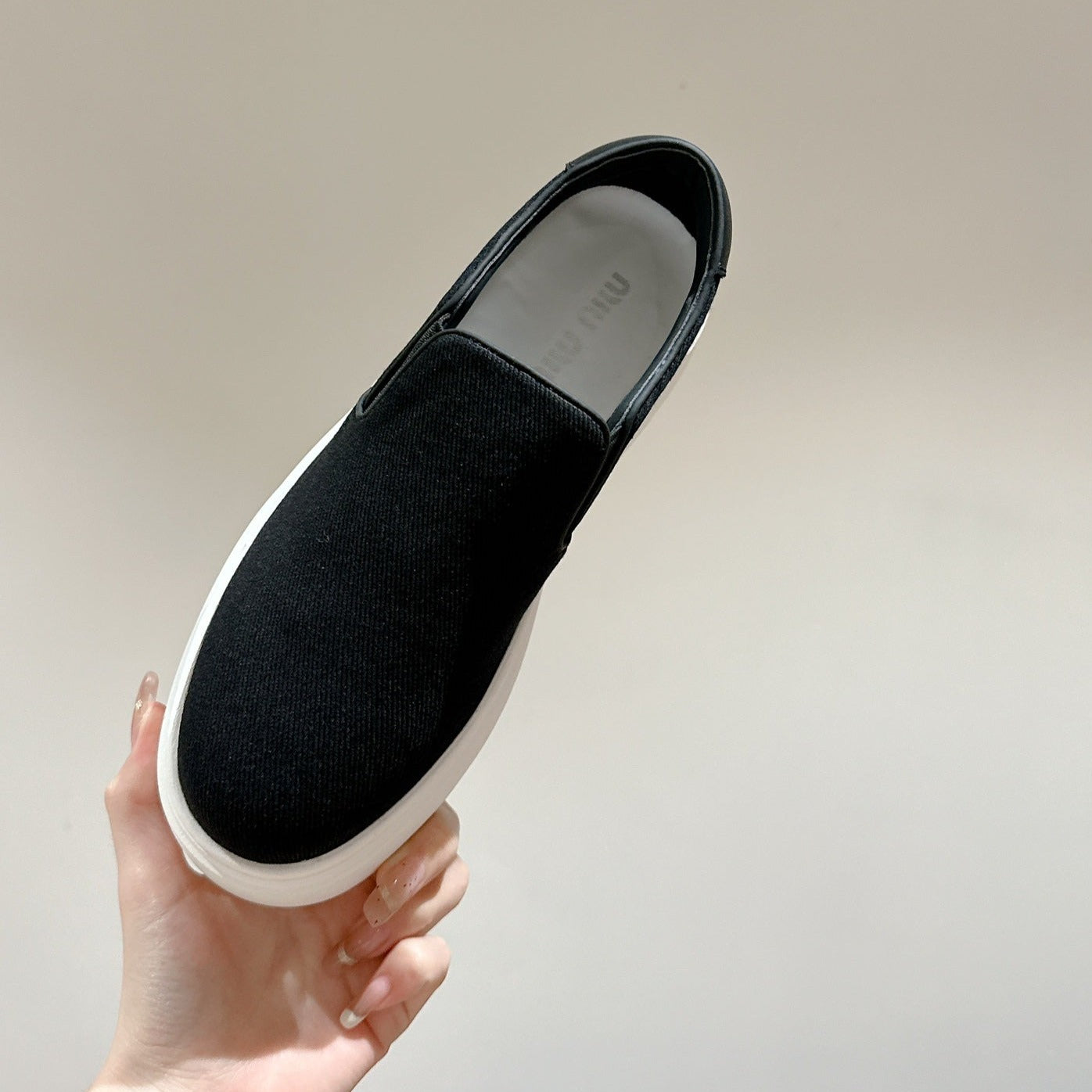Slip-on Shoes  High Sole Black Canvas - 35