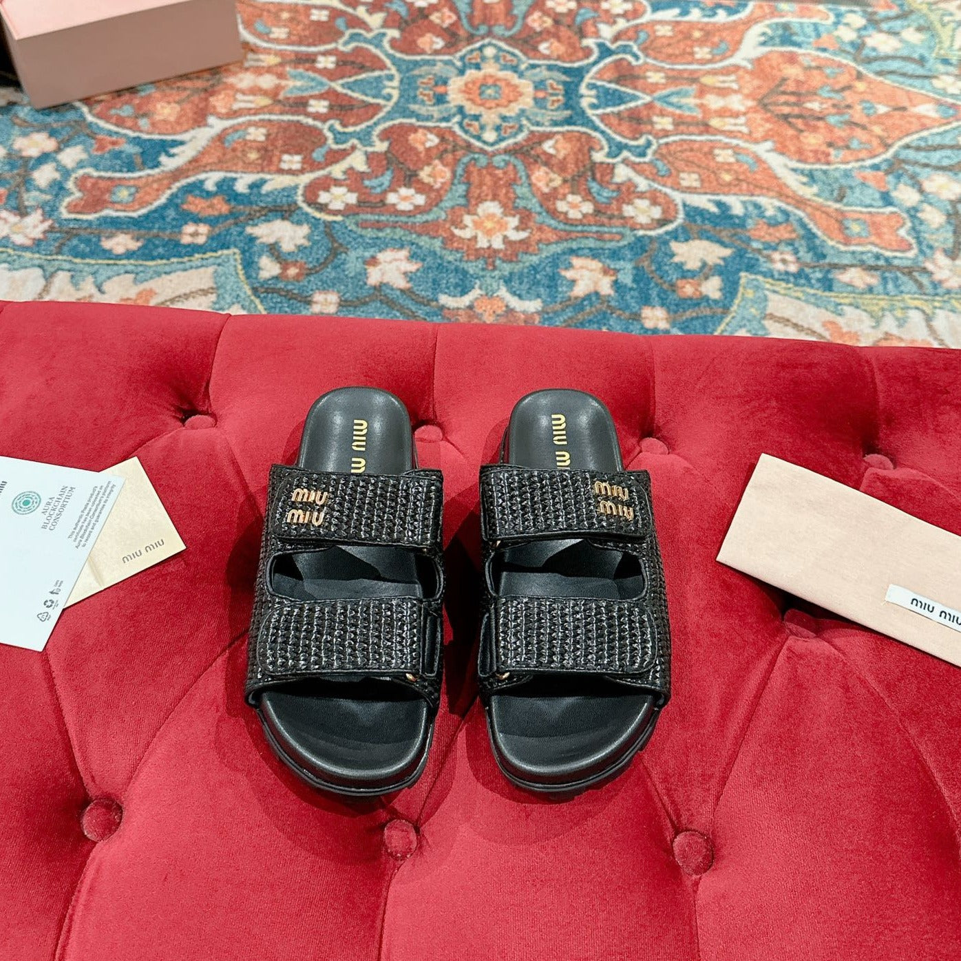 Women's Sandals Black Sheepskin With Straps - 35