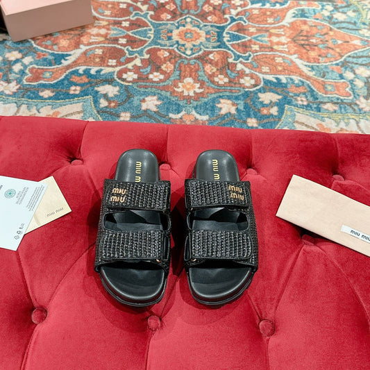 Women's Sandals Black Sheepskin With Straps - 35