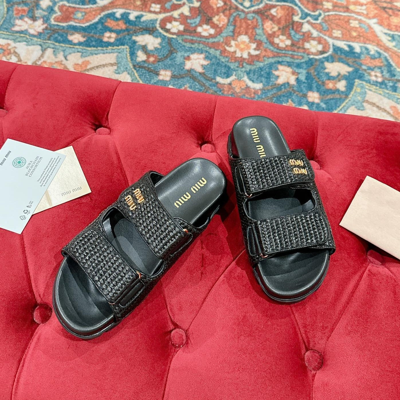 Women's Sandals Black Sheepskin With Straps - 35