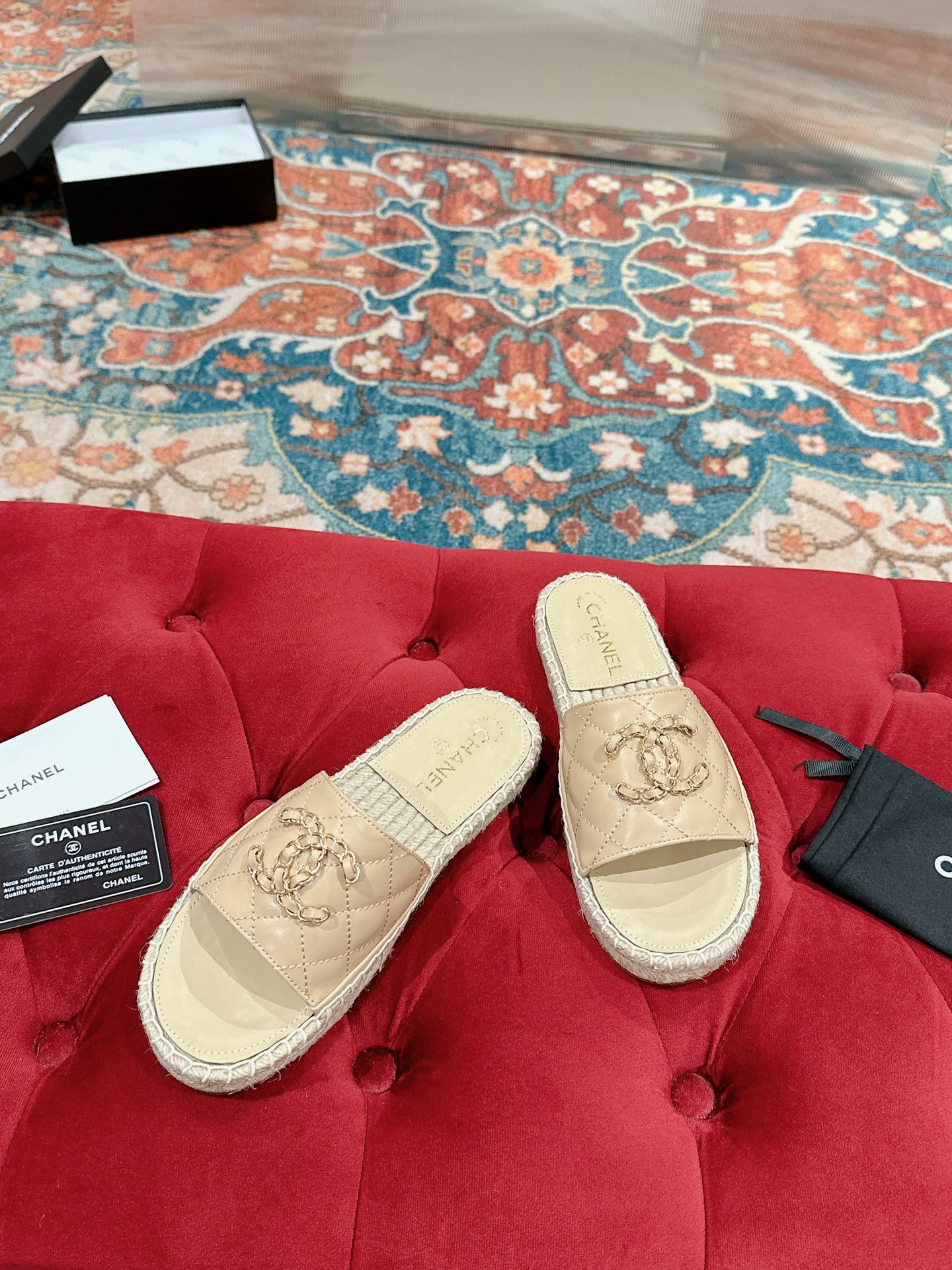 FLAT SLIPPERS IN BEIGE CREAM LAMBSKIN AND WOVEN WITH LOGO - 35