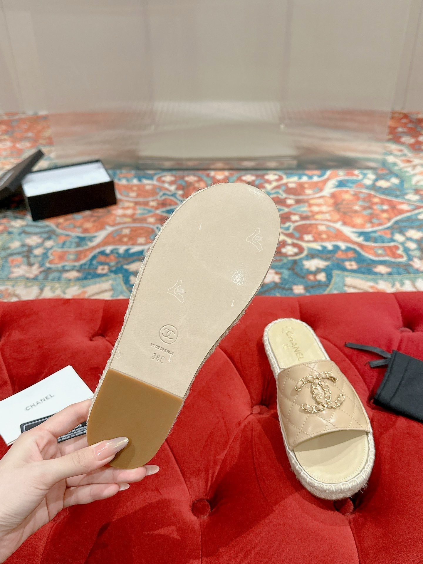 FLAT SLIPPERS IN BEIGE CREAM LAMBSKIN AND WOVEN WITH LOGO - 35