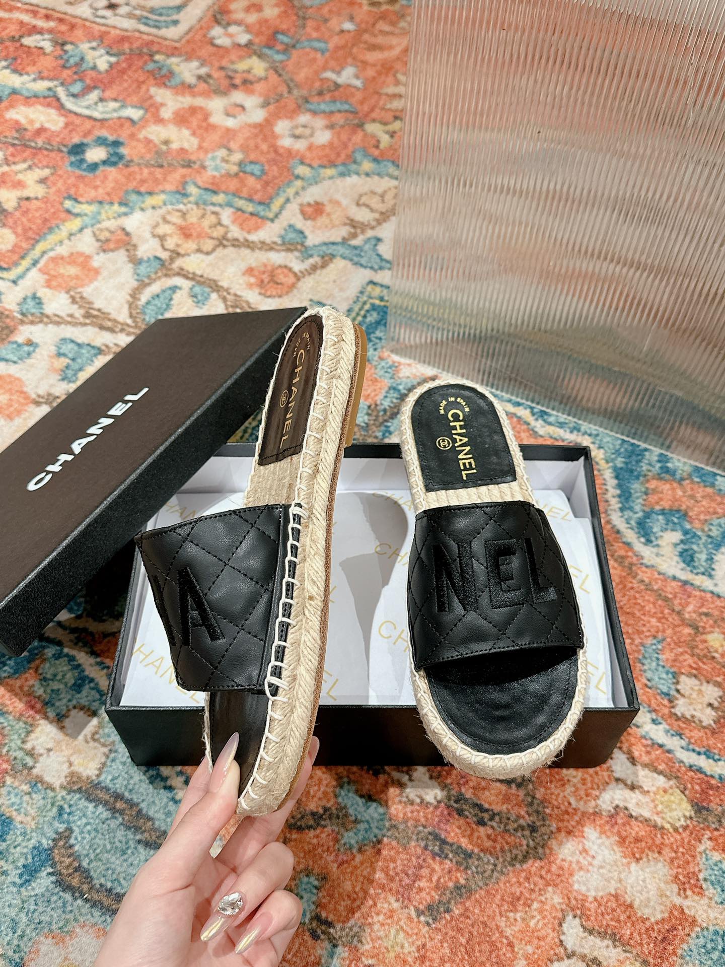 FLAT SLIPPERS IN BLACK LAMBSKIN MIX BEIGE WOVEN - 35