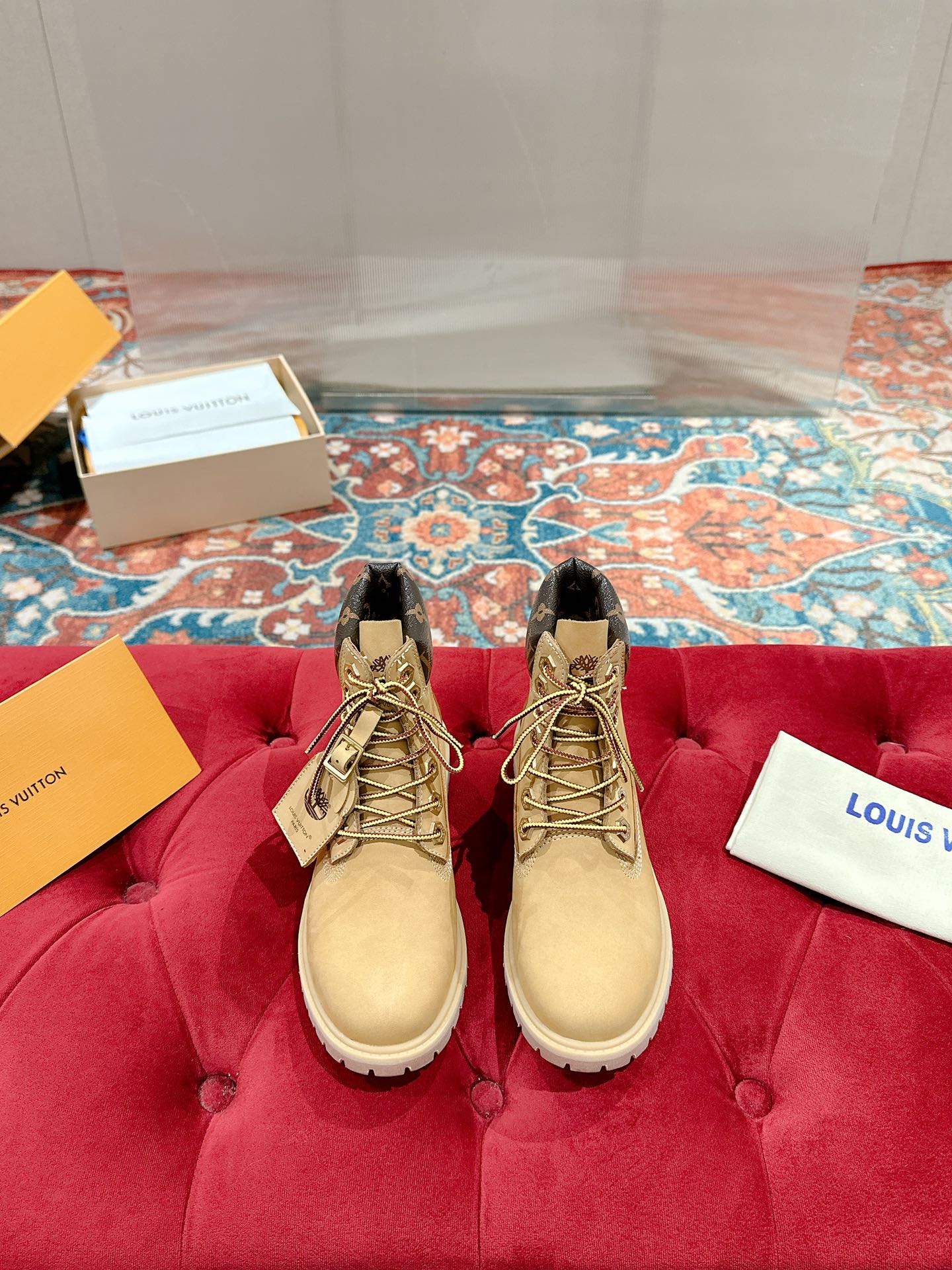 LV X TIMBERLAND ANKLE BOOT IN TORTILLA BROWN SUEDE - 35