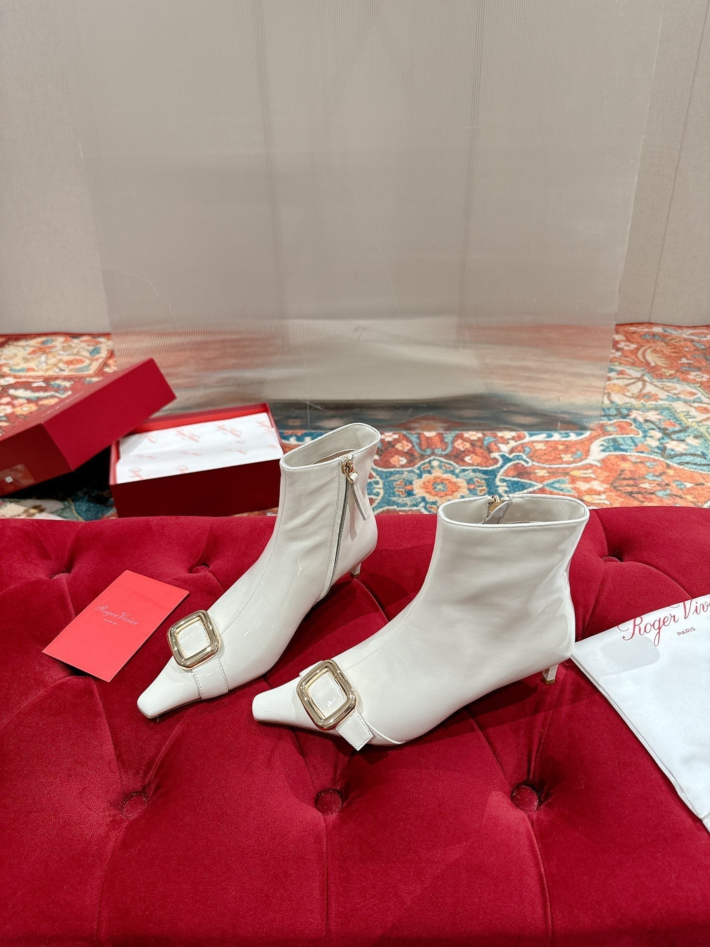 VIV CANARD ANKLE BOOTS IN WHITE GLOSSY CALFSKIN - 35