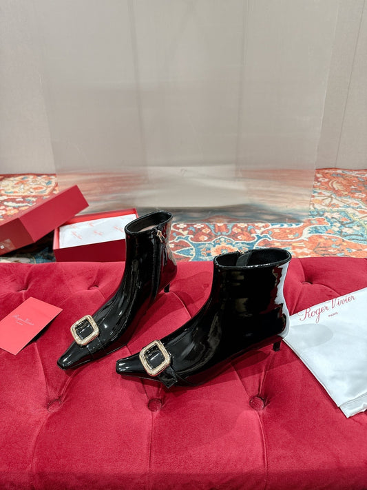 VIV CANARD ANKLE BOOTS IN BLACK PATENT CALFSKIN - 35