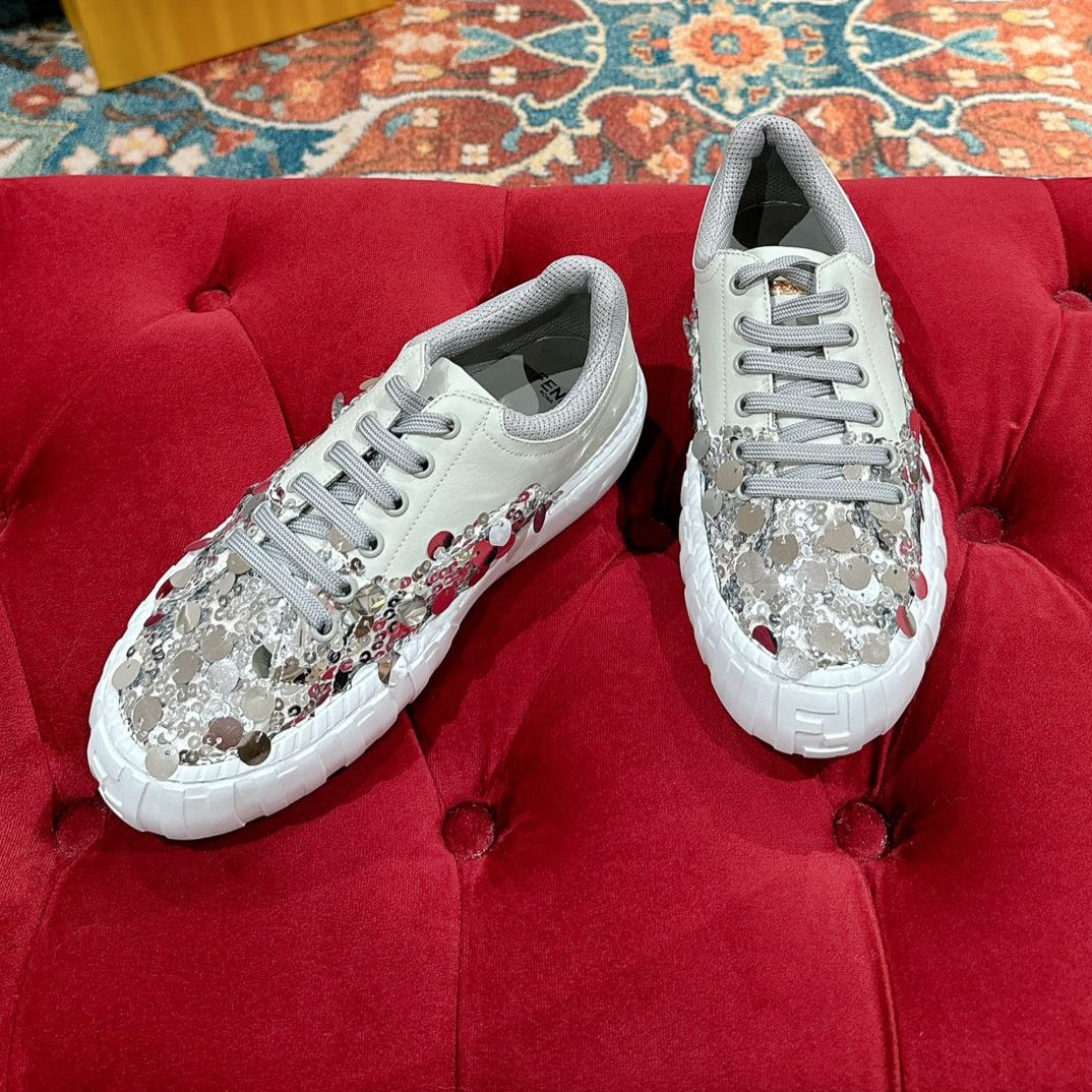 RUNWAY SEQUIN CASUAL SHOES IN PEARL GRAY CALFSKIN - 35