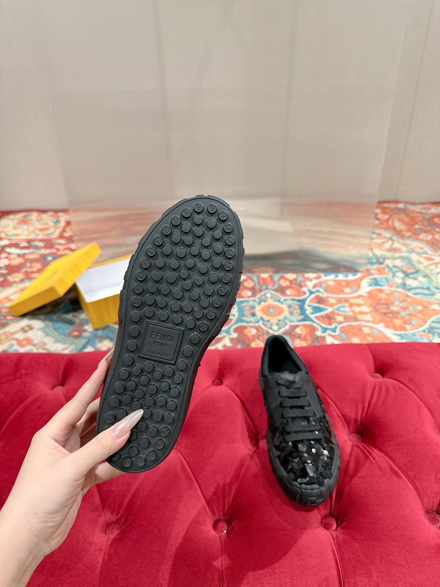 RUNWAY SEQUIN CASUAL SHOES IN BLACK CALFSKIN - 35