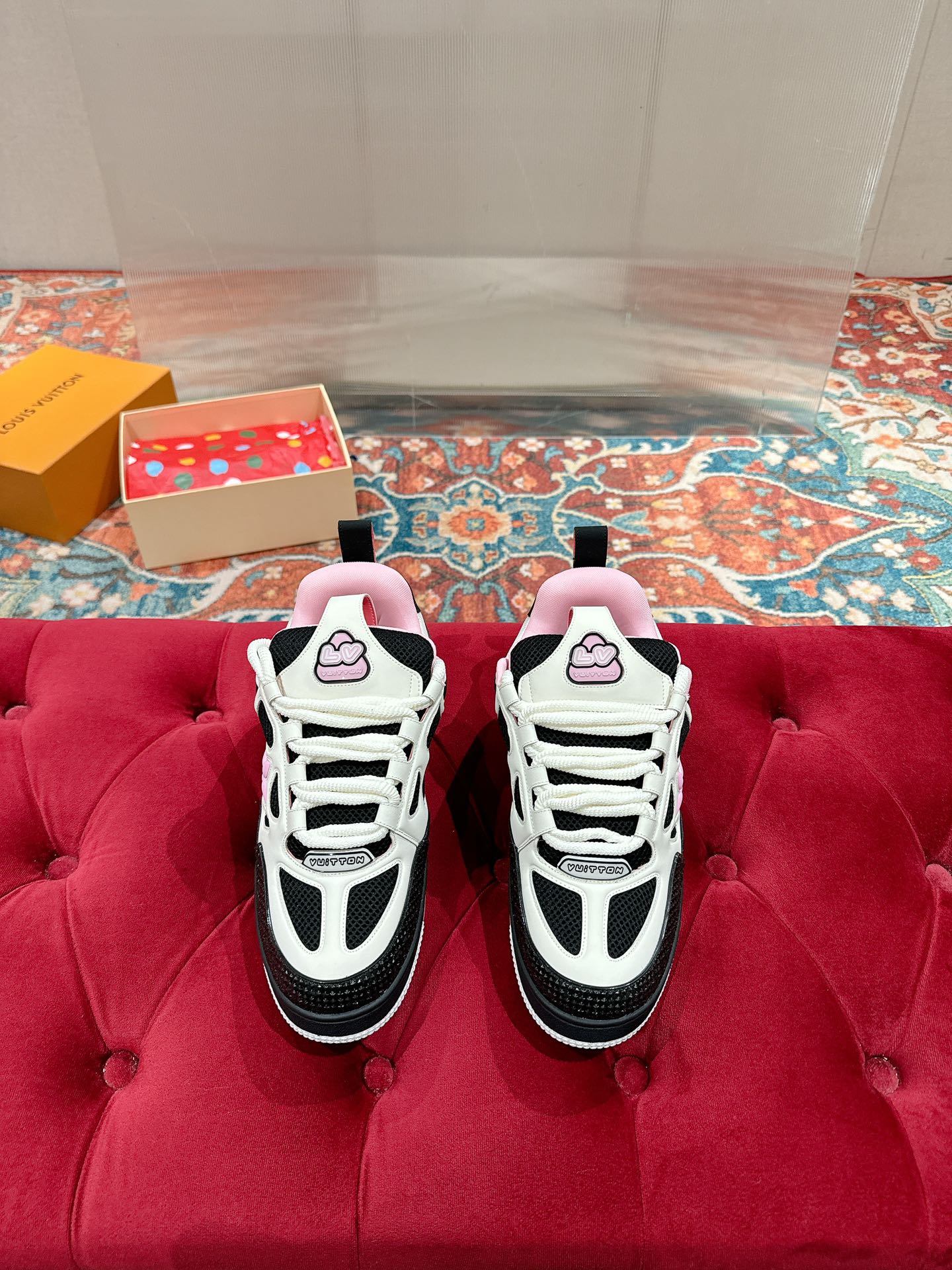 LV SKATE SNEAKER IN WHITE MIX BLACK AND LIGHT PINK CALFSKIN - 35
