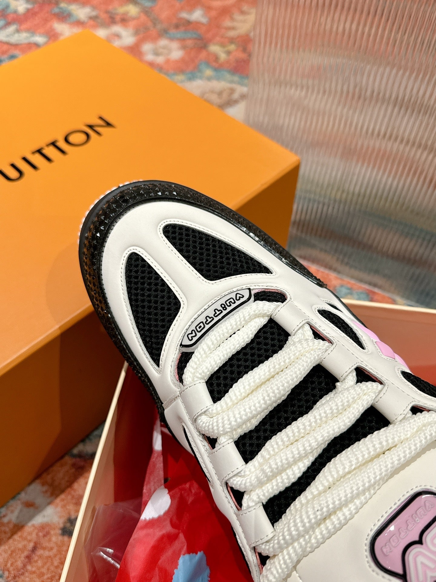 LV SKATE SNEAKER IN WHITE MIX BLACK AND LIGHT PINK CALFSKIN - 35