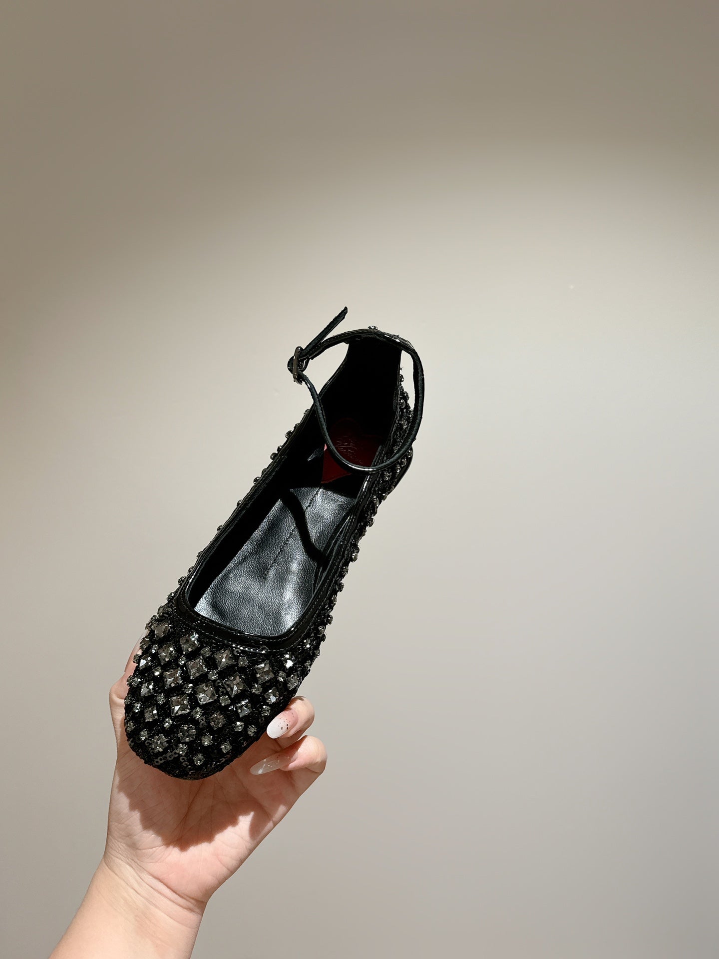 BALLERINAS IN BLACK FABRIC WITH CRYSTAL DETAILING - 35