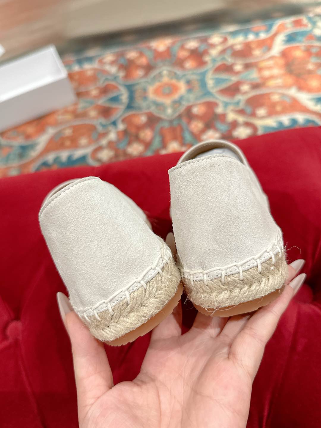 ESPADRILLES WHITE SUEDE EMBOSSED LOGO - 35