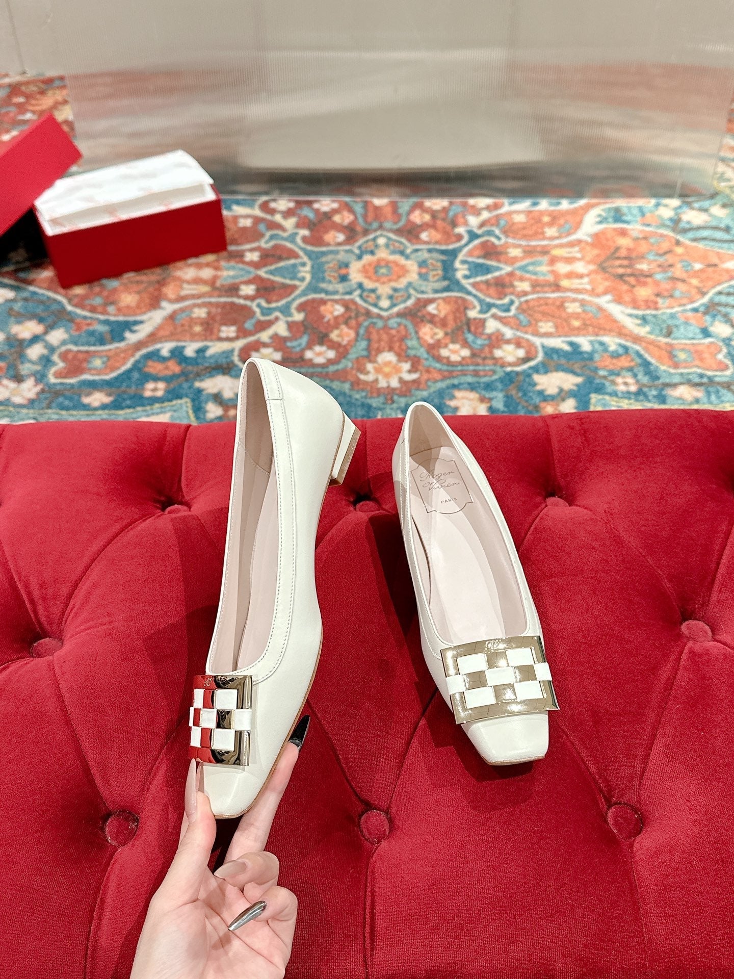TROMPETTE BALLERINAS IN OFF WHITE SHINY CALFSKIN - 35