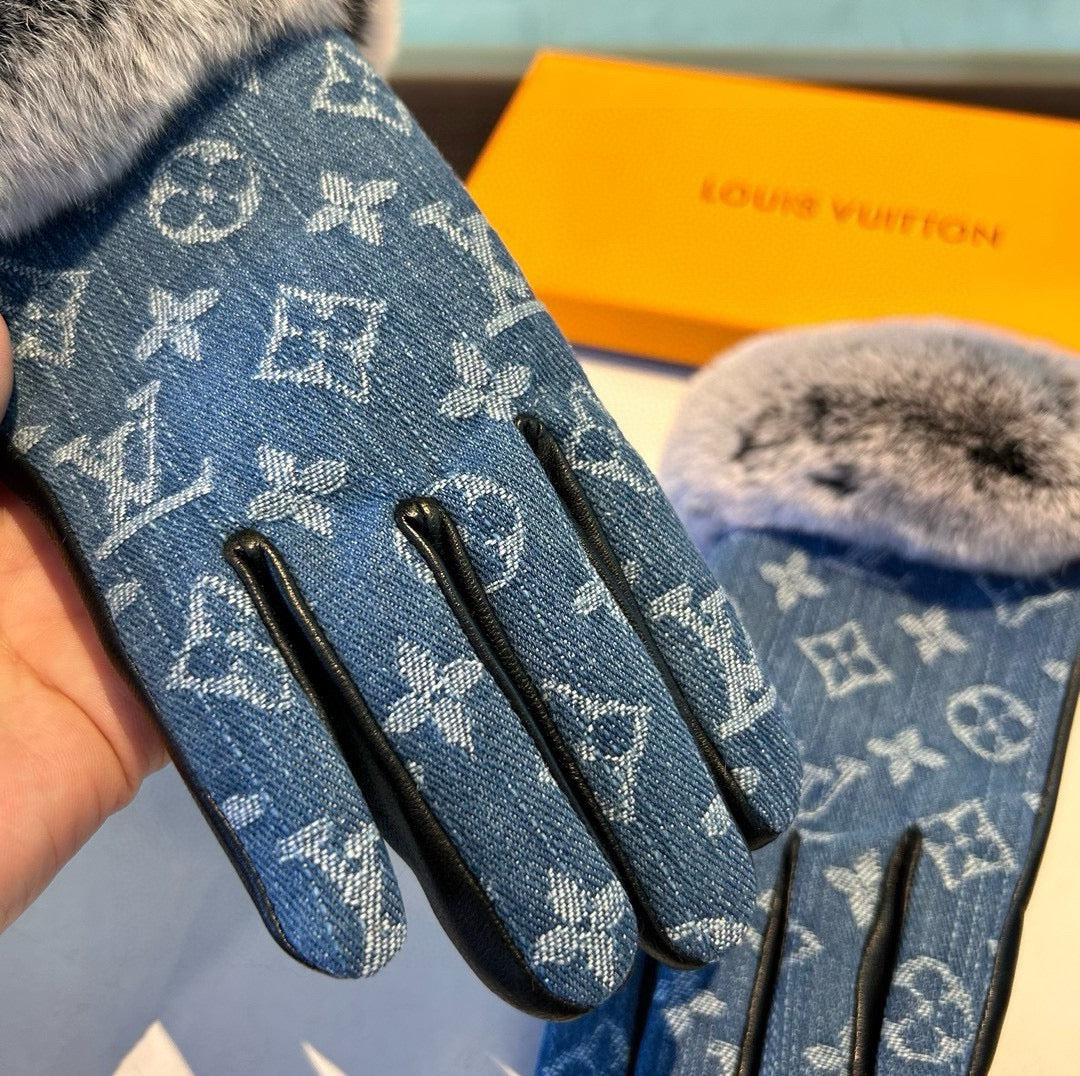 FINGERLESS GLOVES IN ELECTRIC BLUE MONOGRAM DENIM AND LAMBSKIN WITH RABBIT FUR 458591 - M