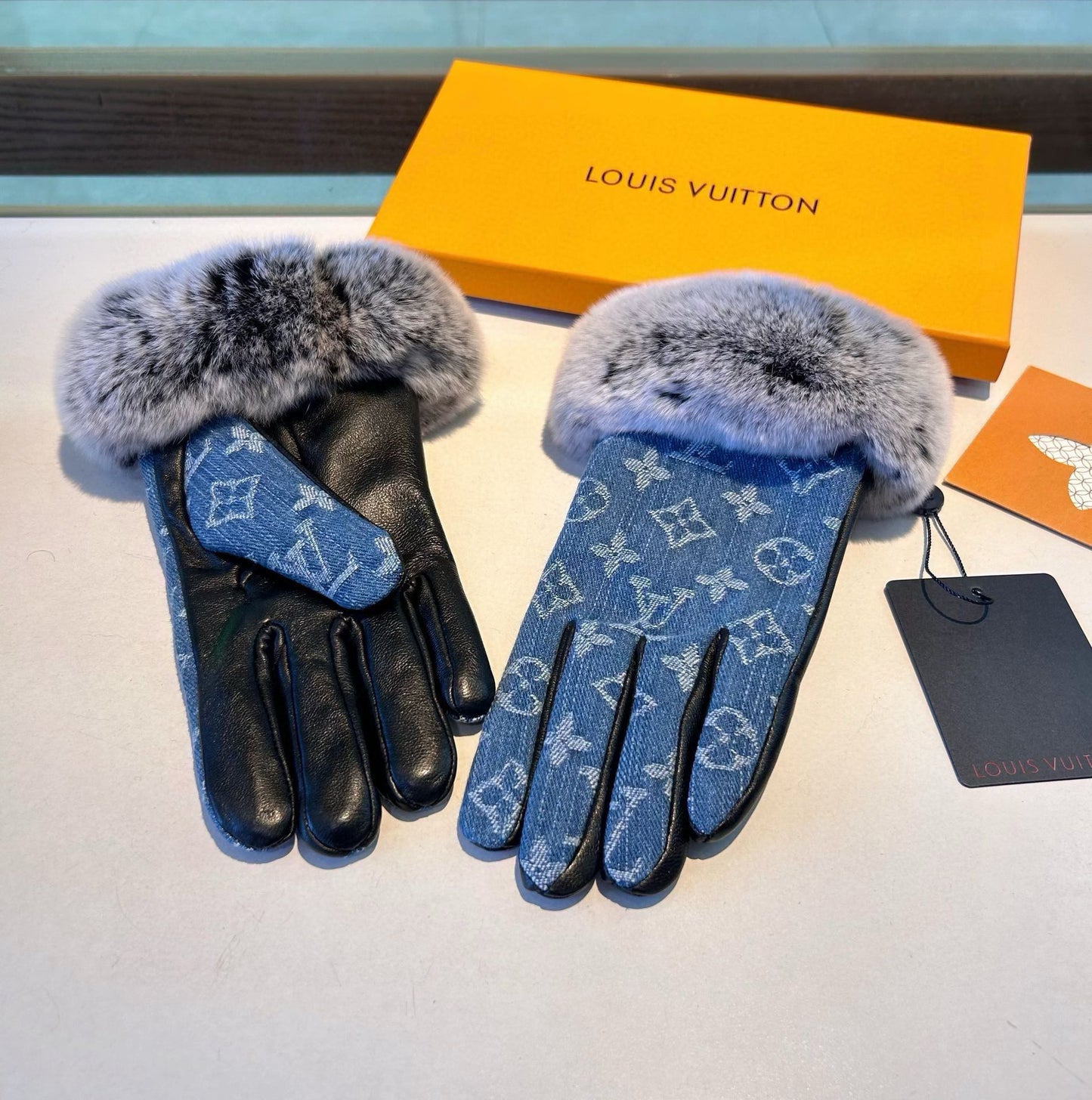 FINGERLESS GLOVES IN ELECTRIC BLUE MONOGRAM DENIM AND LAMBSKIN WITH RABBIT FUR 458591 - M