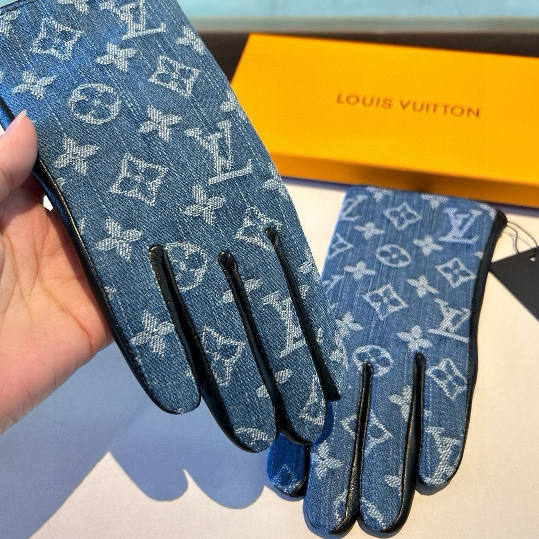 GLOVES IN ELECTRIC BLUE MONOGRAM DENIM AND BLACK LAMBSKIN 460110 - M