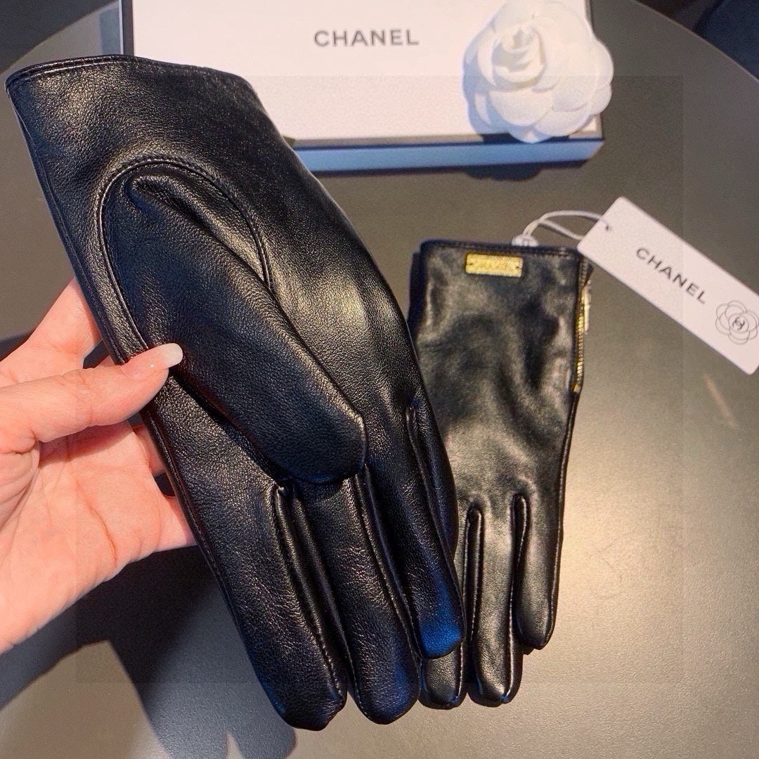 TOUCHSCREEN GLOVES IN BLACK LAMBSKIN WITH GOLD LOGO 462271 - M