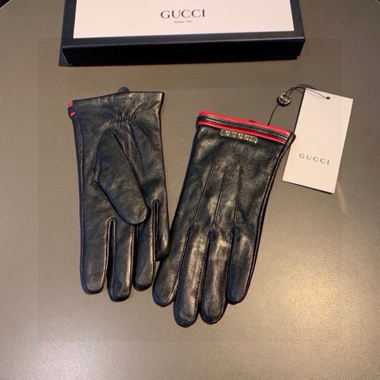 GLOVES IN BLACK MIX RED LAMBSKIN AND LAMB FUR LINING 467970 - M