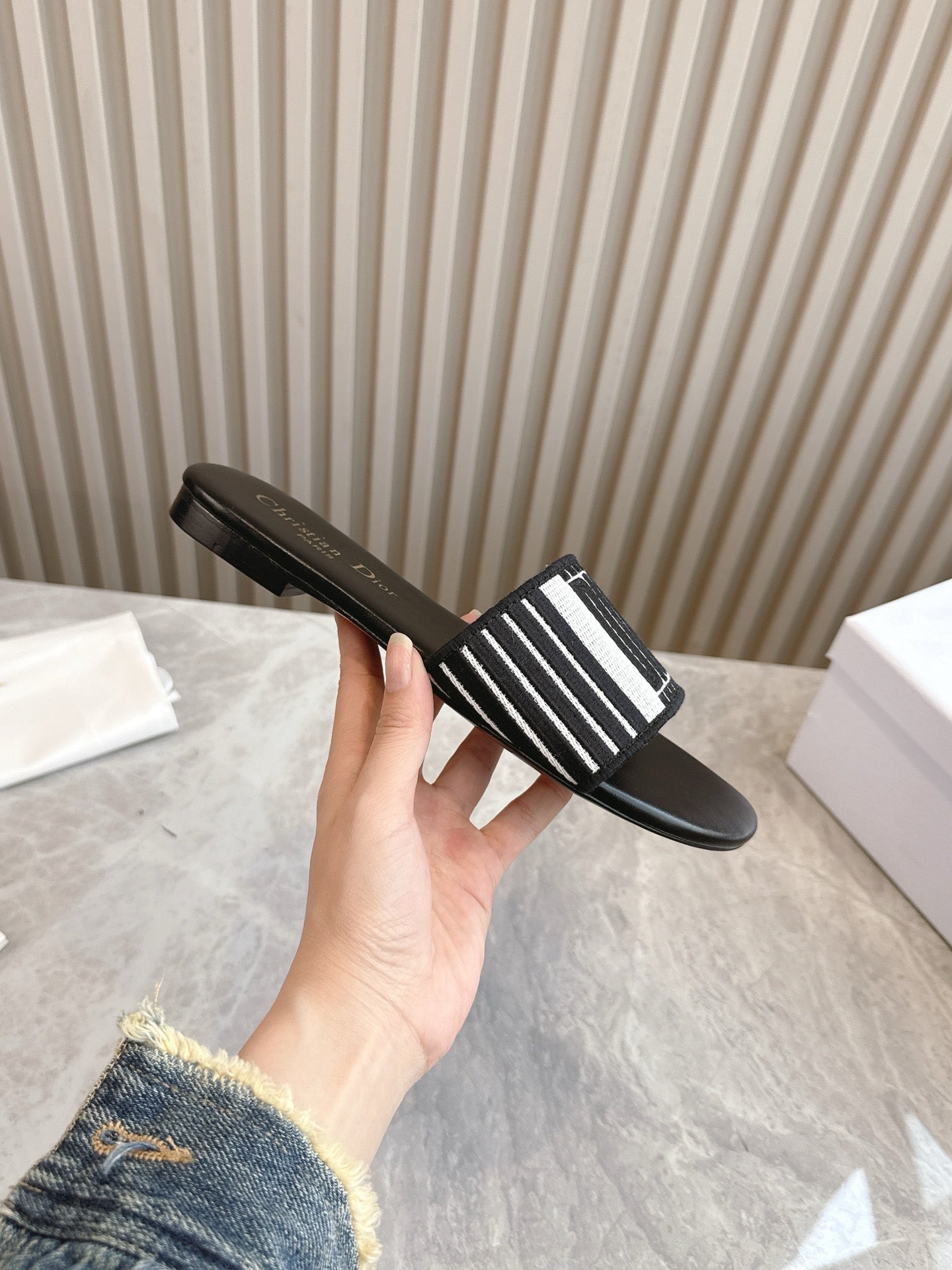 DIOR FLAT SLIDES 25S IN BLACK CALFSKIN AND FABRIC BRAND NAME EMBROIDERY - 35