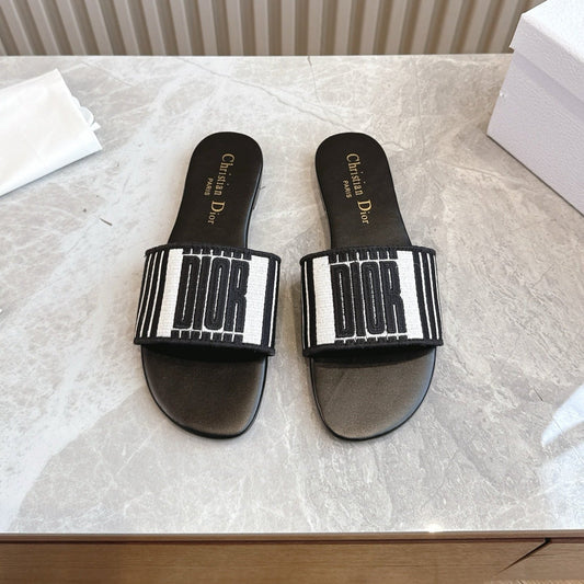 DIOR FLAT SLIDES 25S IN BLACK CALFSKIN AND FABRIC BRAND NAME EMBROIDERY - 35
