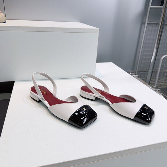 CHANEL 26S FLAT SLINGBACK IN WHITE LAMBSKIN WITH BLACK CAP TOE