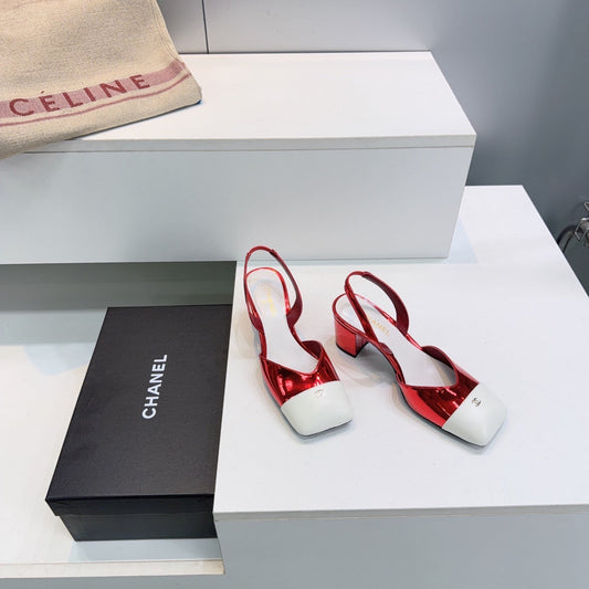 CHANEL 26S СЛІНГБЕКИ 55 ММ З ЧЕРВОНОЇ ГЛЯНЦЕВОЇ ОВЧИНИ З БІЛИМ НОСОМ