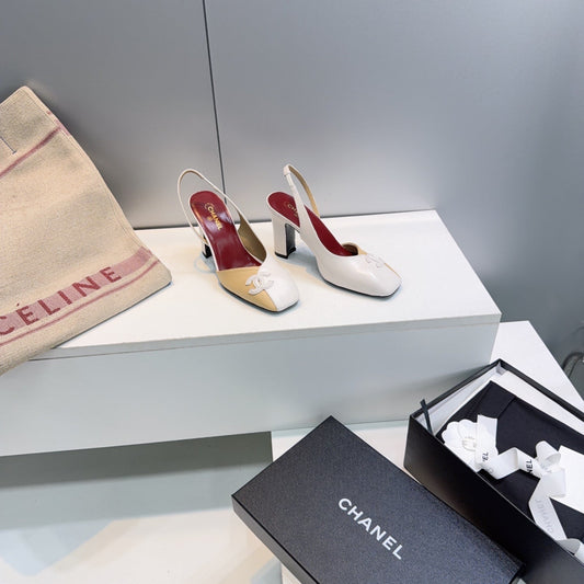 CHANEL 26S СЛІНГБЕКИ 100 ММ З БЕЖЕВОЇ ТА БІЛОЇ ОВЕЧОЇ ШКІРИ