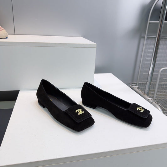 БАЛЕТКИ CHANEL 26S ІЗ ЗАМШІ ЧОРНОГО КОЛЬОРУ З КВАДРАТНИМ НОСОМ
