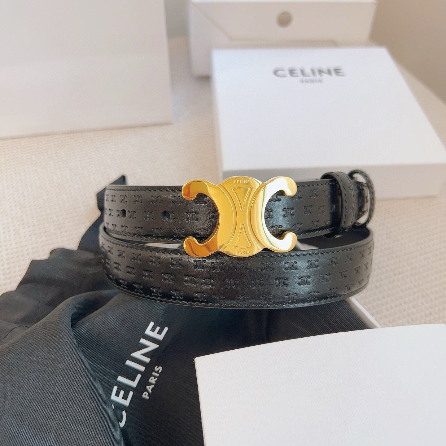 CELINE 25S BELT TRIOMPHE 25MM IN BLACK CALFSKIN DEBOSSED LOGO 563328 - 26 - 28
