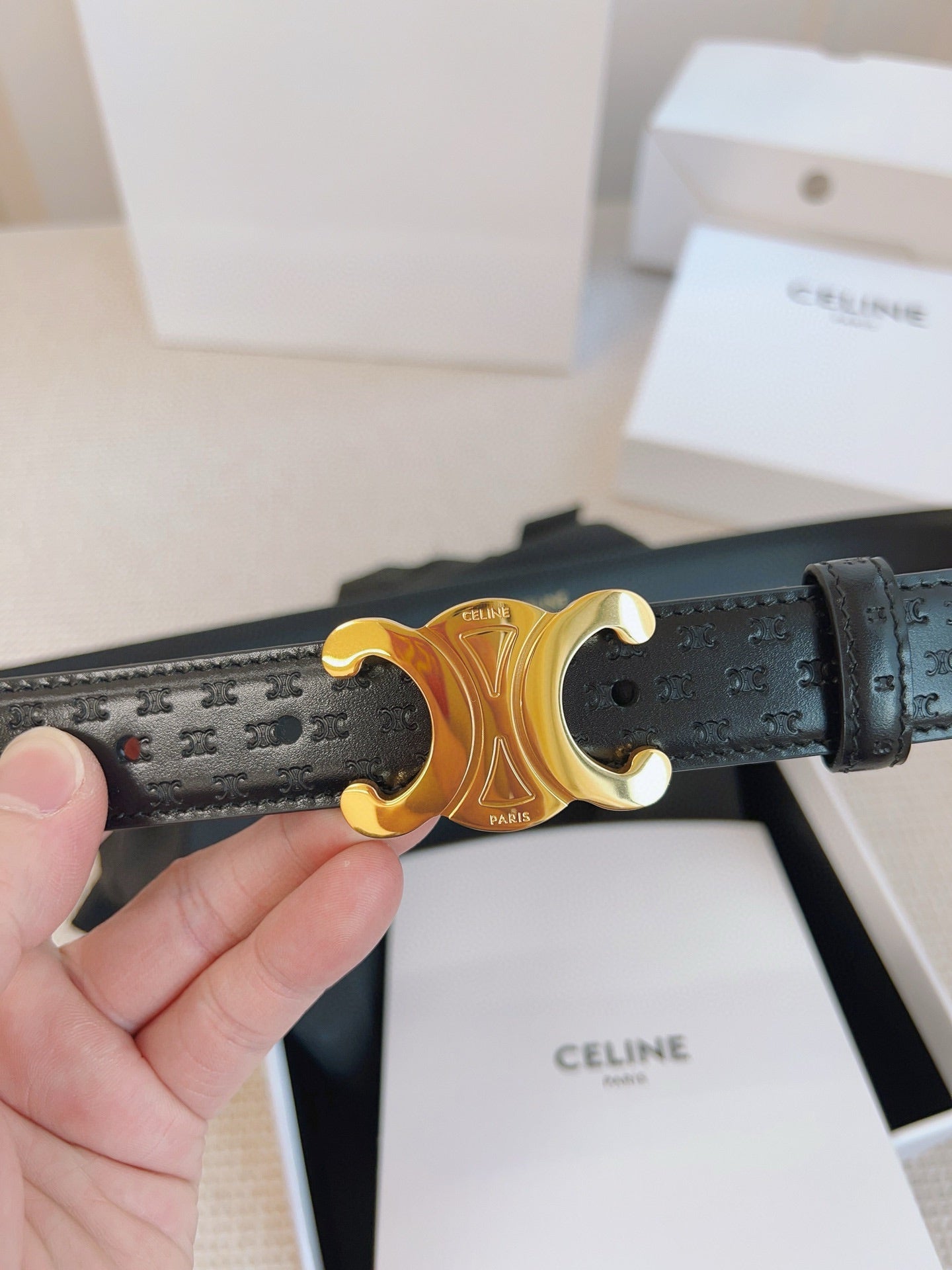 CELINE 25S BELT TRIOMPHE 25MM IN BLACK CALFSKIN DEBOSSED LOGO 563328 - 26 - 28