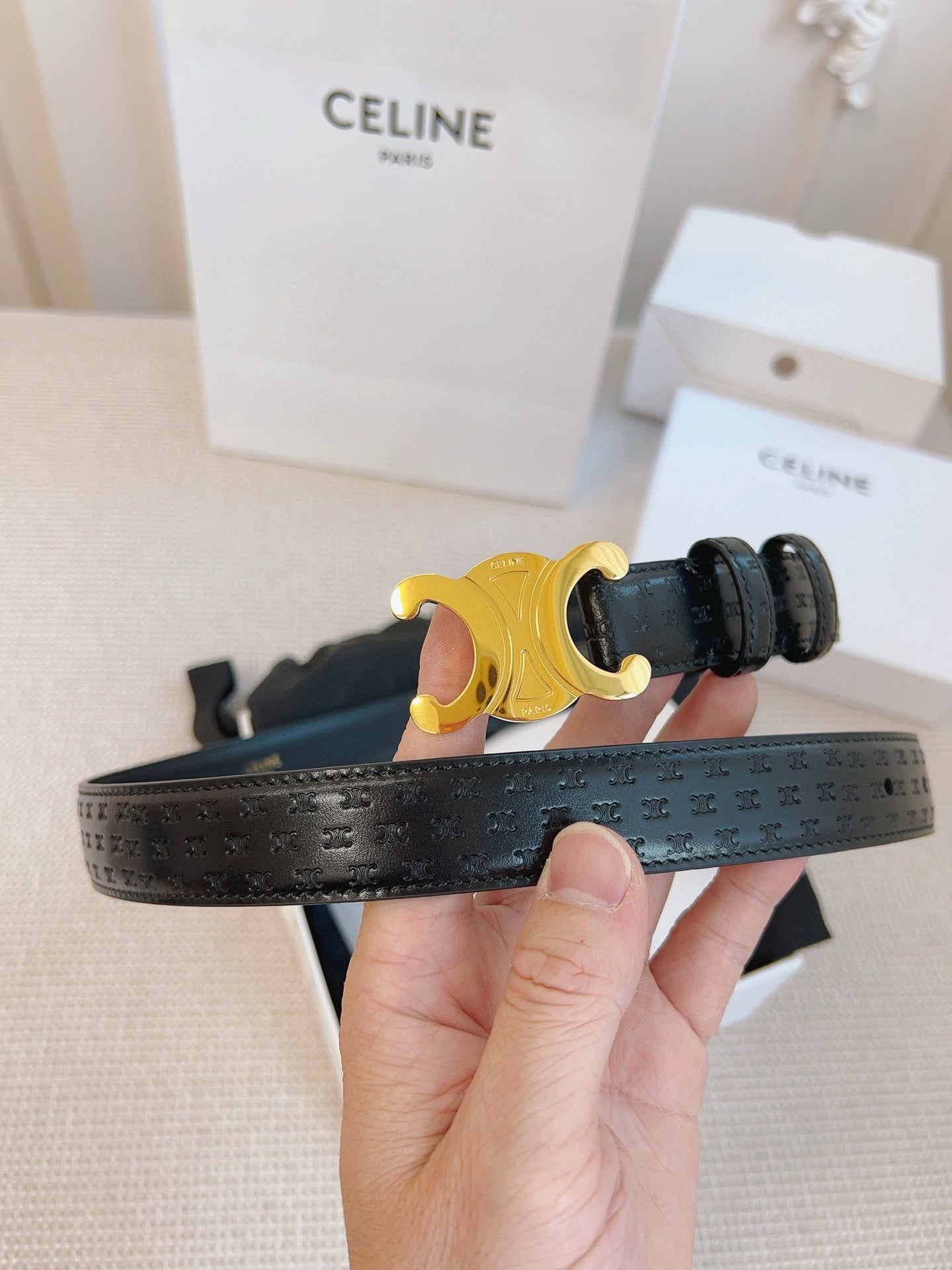 CELINE 25S BELT TRIOMPHE 25MM IN BLACK CALFSKIN DEBOSSED LOGO 563328 - 26 - 28