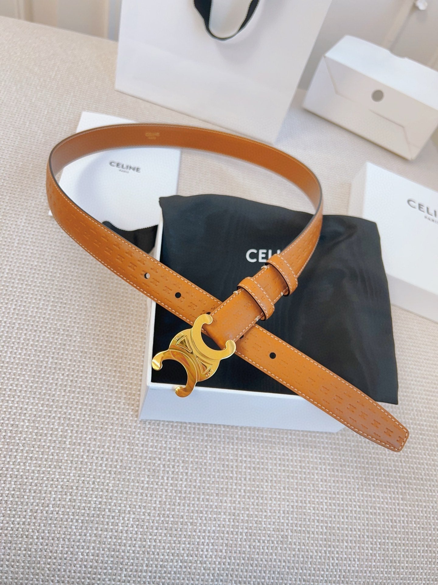 CELINE 25S BELT TRIOMPHE 25MM IN LIGHT BROWN CALFSKIN DEBOSSED LOGO 563331 - 26 - 28