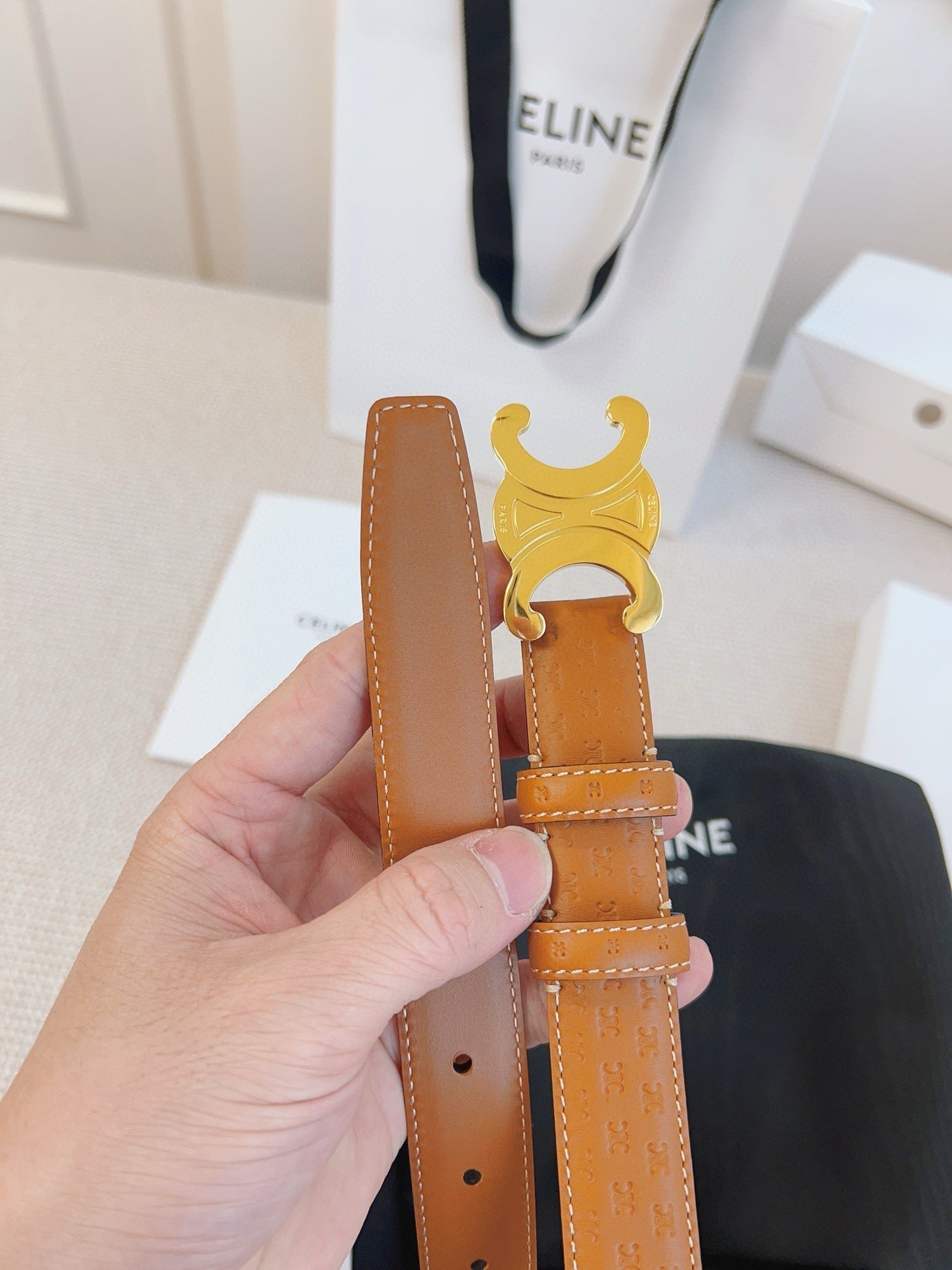 CELINE 25S BELT TRIOMPHE 25MM IN LIGHT BROWN CALFSKIN DEBOSSED LOGO 563331 - 26 - 28