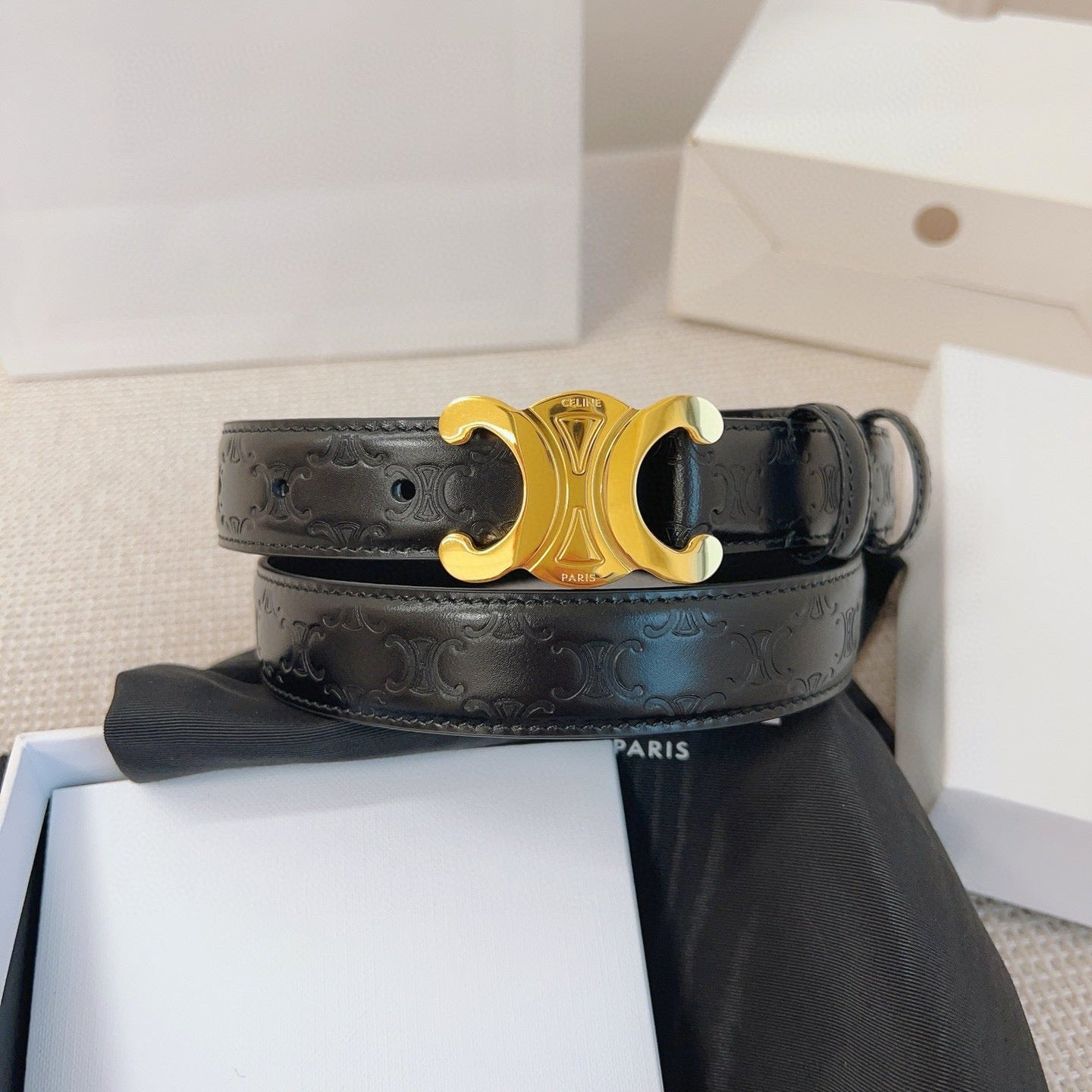 CELINE 25S BELT 25MM TRIOMPHE IN BLACK CALFSKIN GOLD HARDWARE 563332 - 26 - 28