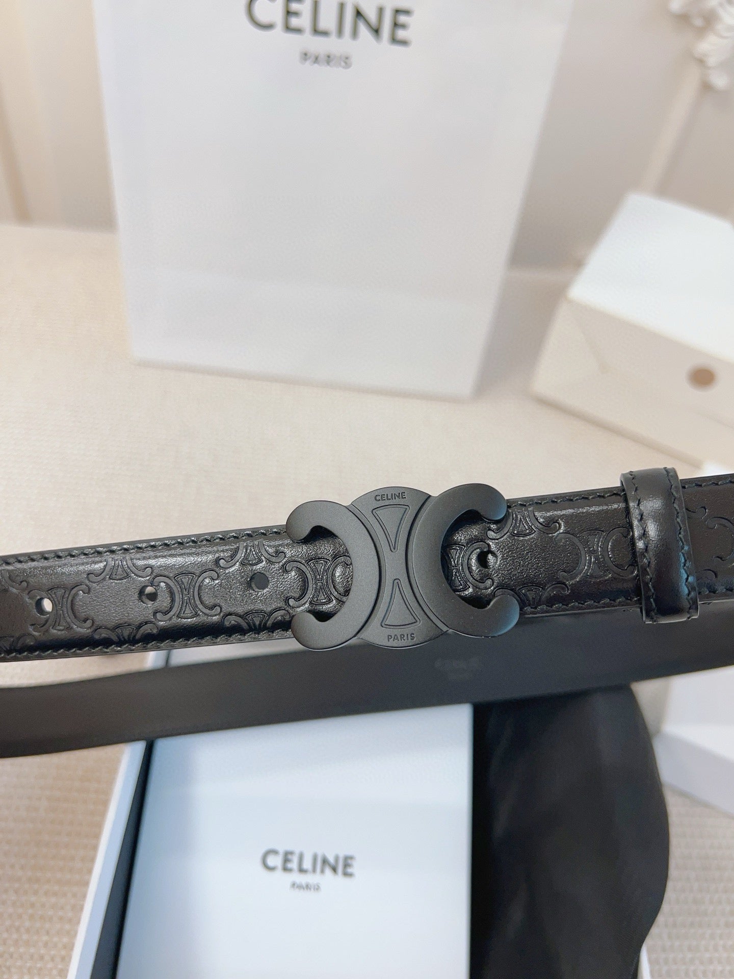 CELINE 25S BELT 25MM TRIOMPHE IN BLACK CALFSKIN 563334 - 26 - 28