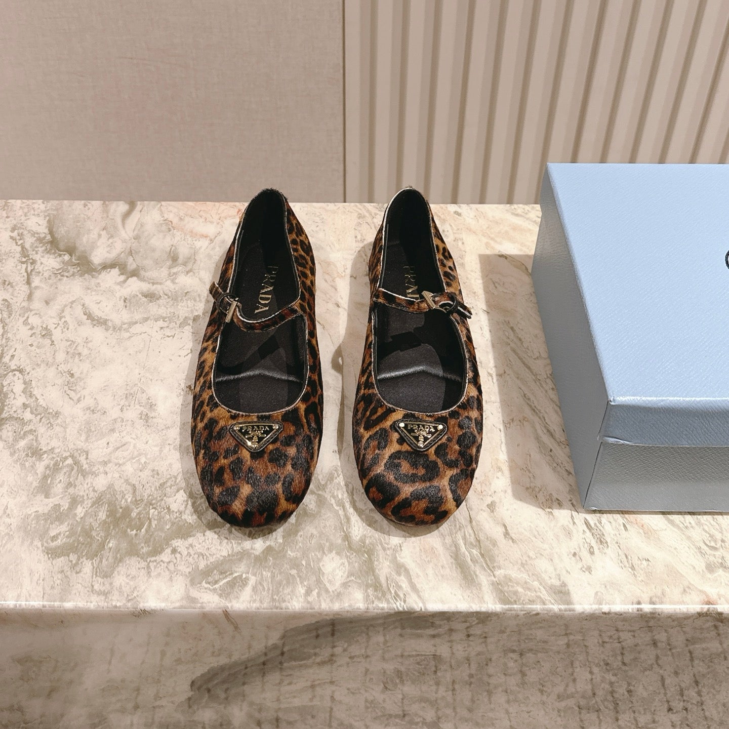 PRADA BALLERINA FLATS IN LEOPARD PRINT LAMBSKIN - 35