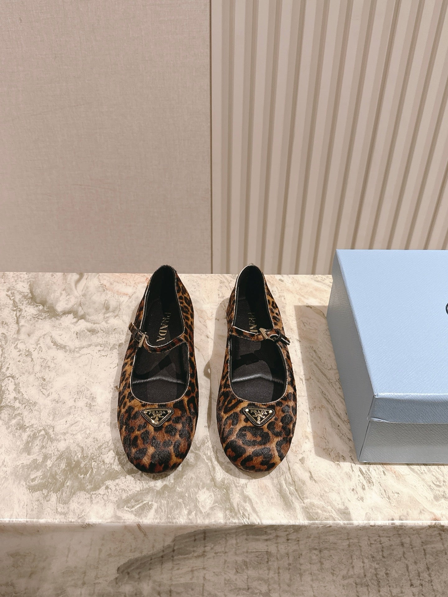 PRADA BALLERINA FLATS IN LEOPARD PRINT LAMBSKIN - 35