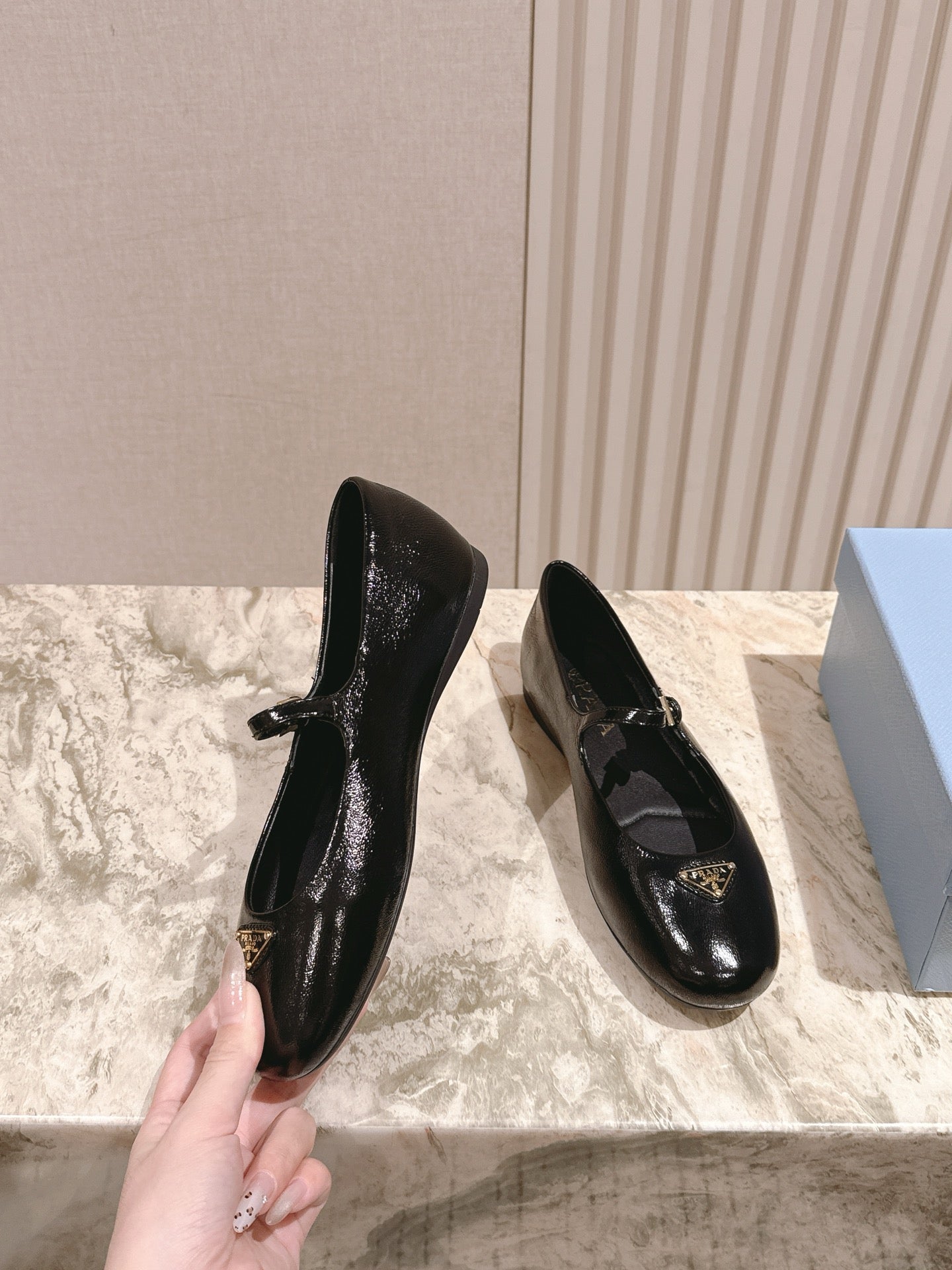 PRADA 25S BALLERINAS IN BLACK CALFSKIN GLOSSY - 35