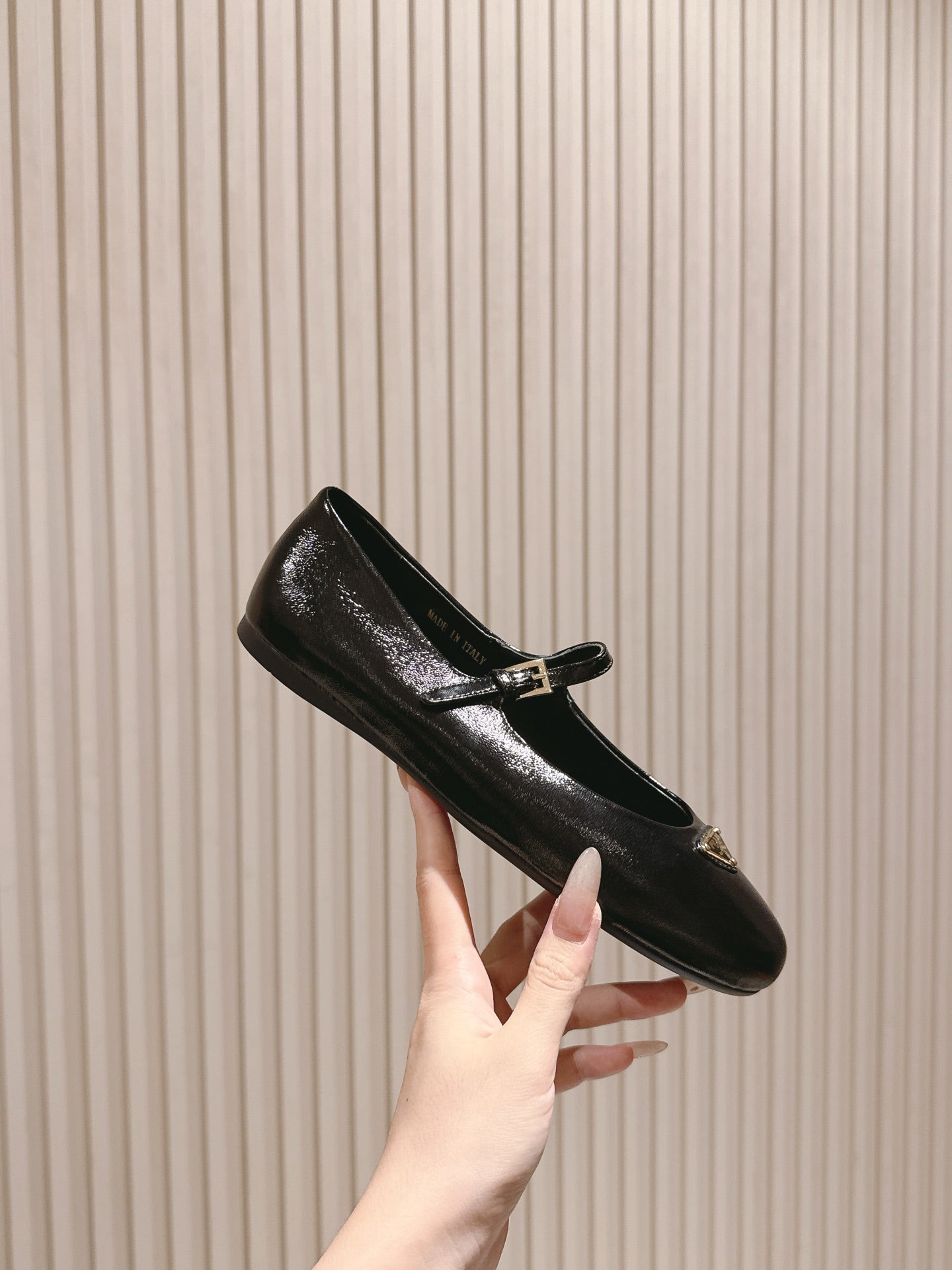 PRADA 25S BALLERINAS IN BLACK CALFSKIN GLOSSY - 35