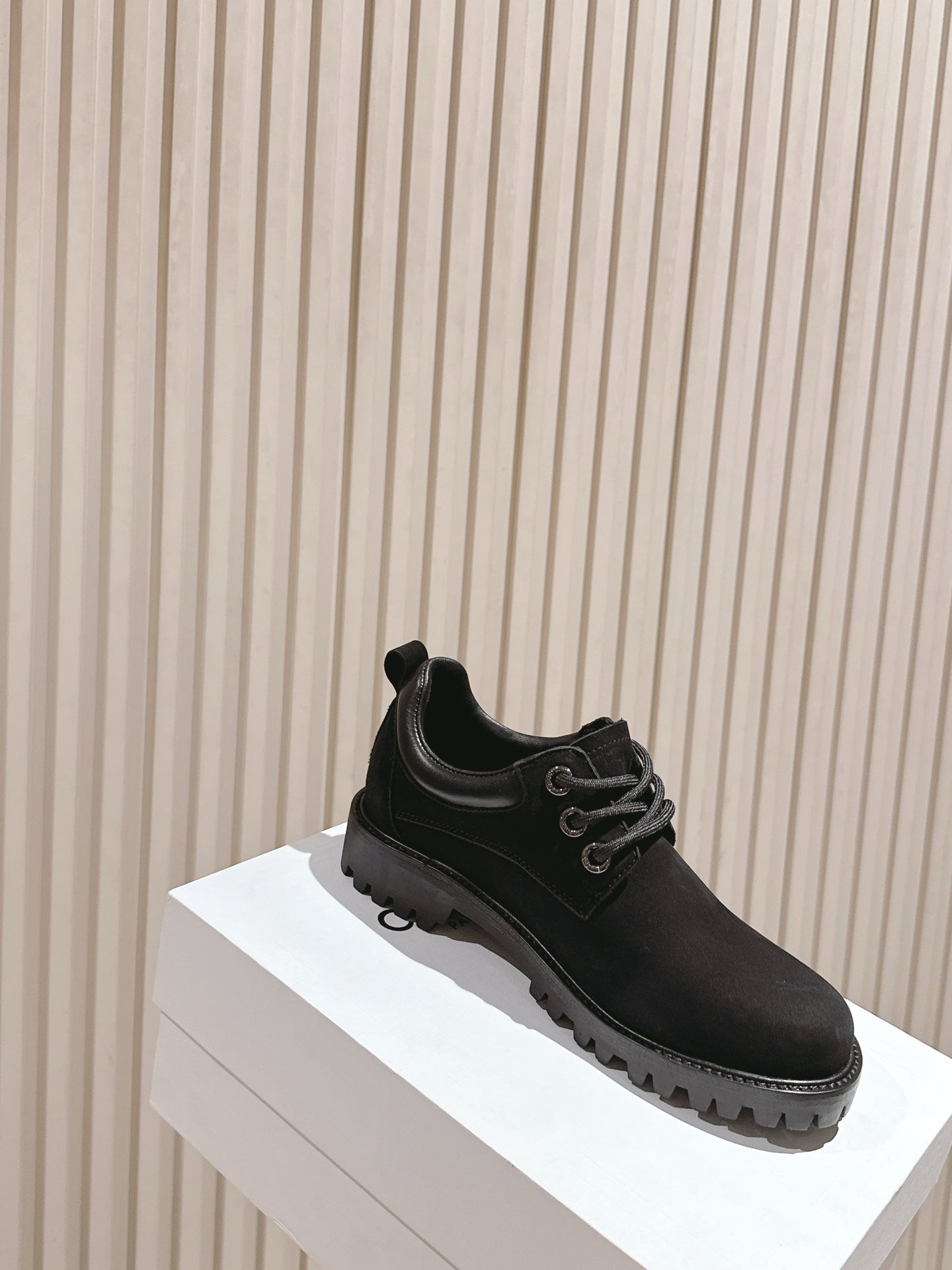 CELINE 25S LOW CUT MARTIN BOOTS IN BLACK CALFSKIN - 35