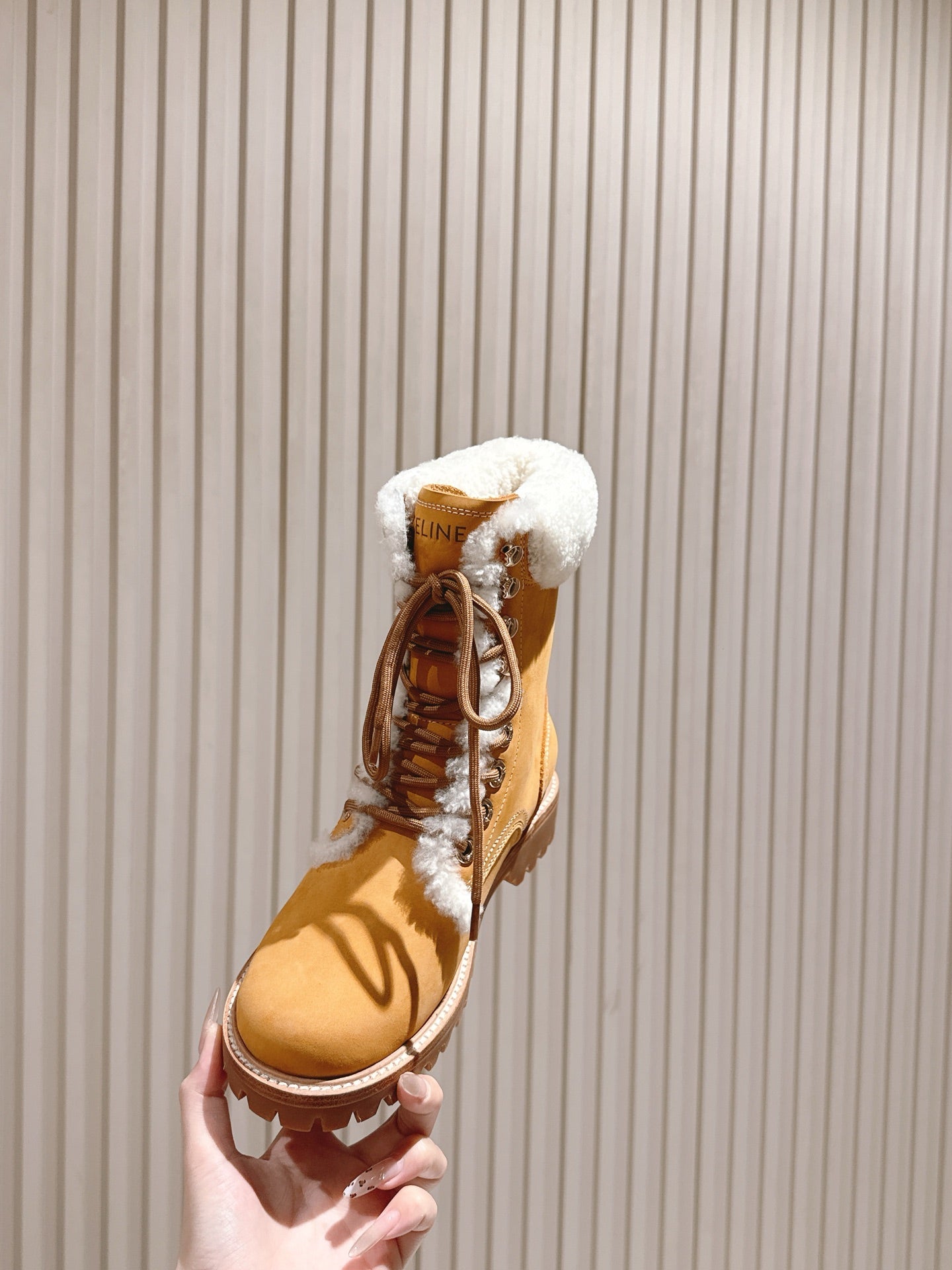 CELINE 25S KURT LACE UP MID BOOT IN MEDIUM ORANGE SUEDE AND SHEARLING - 35