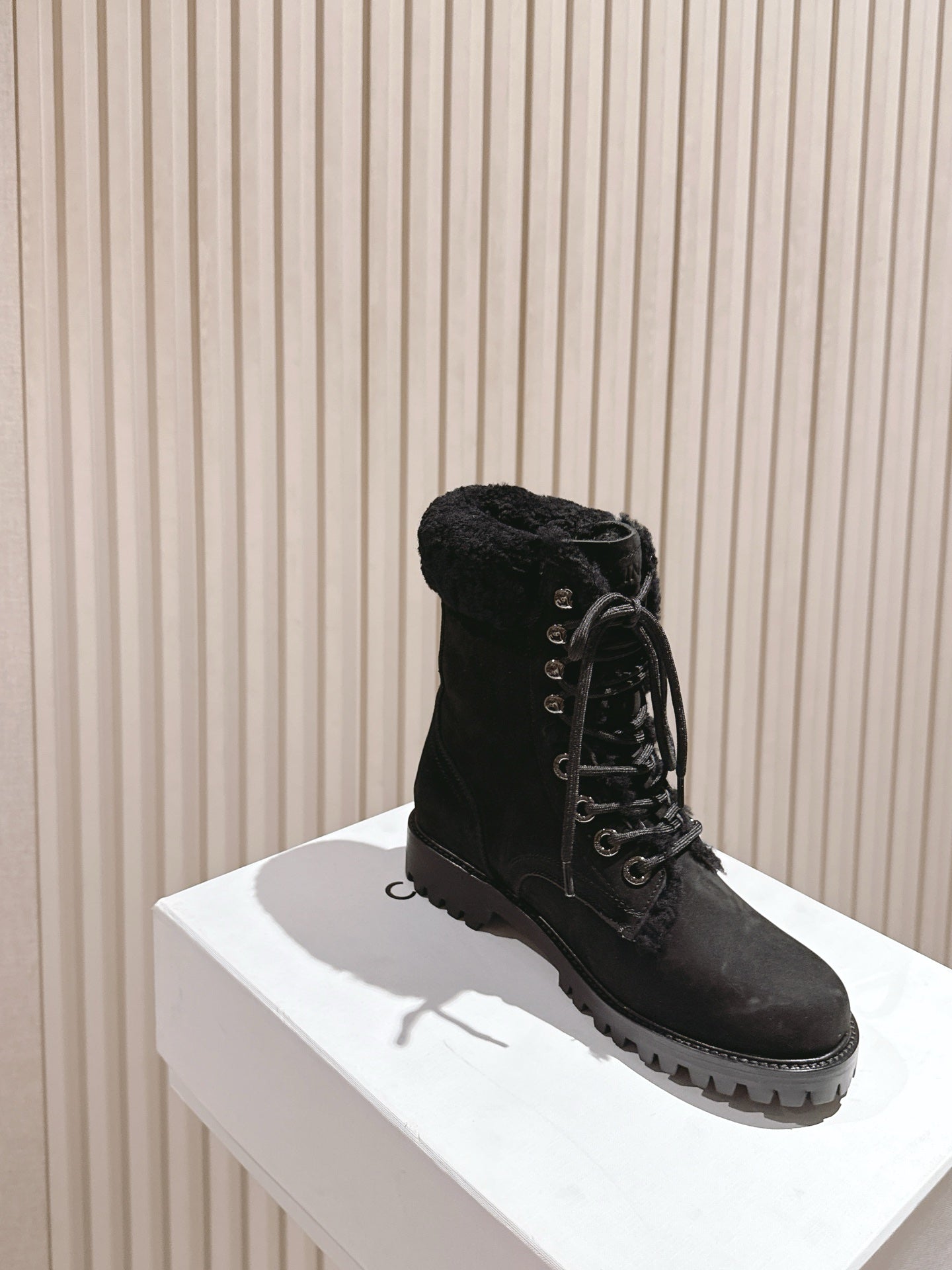 CELINE 25S KURT LACE UP MID BOOT IN BLACK FULL SUEDE AND SHEARLING - 35