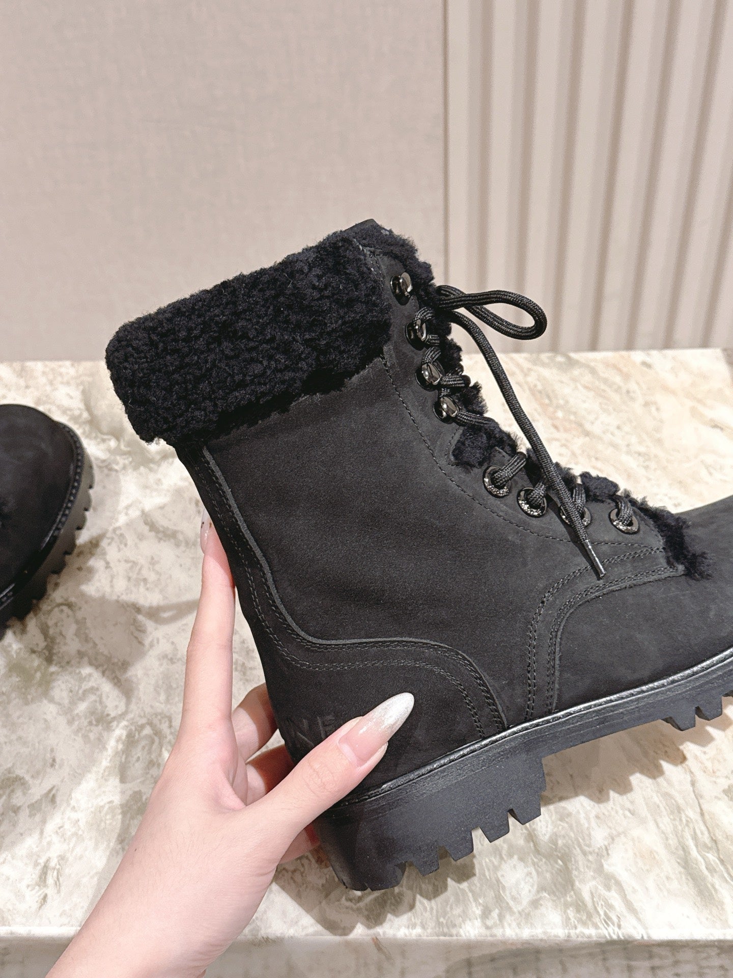 CELINE 25S KURT LACE UP MID BOOT IN BLACK FULL SUEDE AND SHEARLING - 35