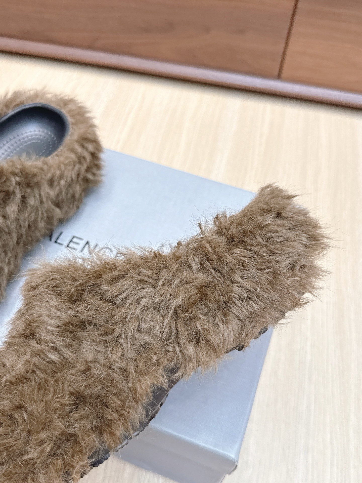 BALENCIAGA 25S MULES IN BROWN FAUX FUR - 35